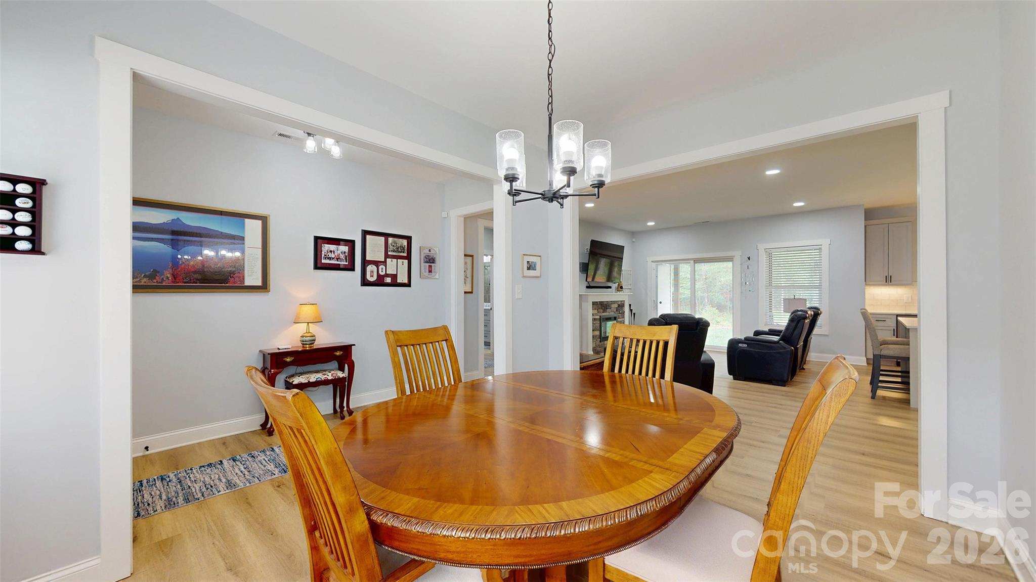 7051 Sparrow Lane — Vale
