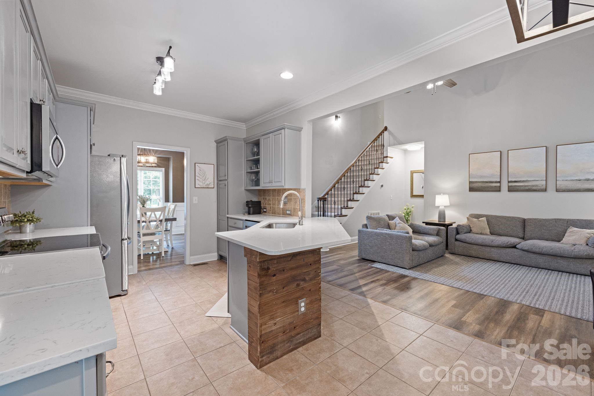 2818 Telefair Lane — Monroe