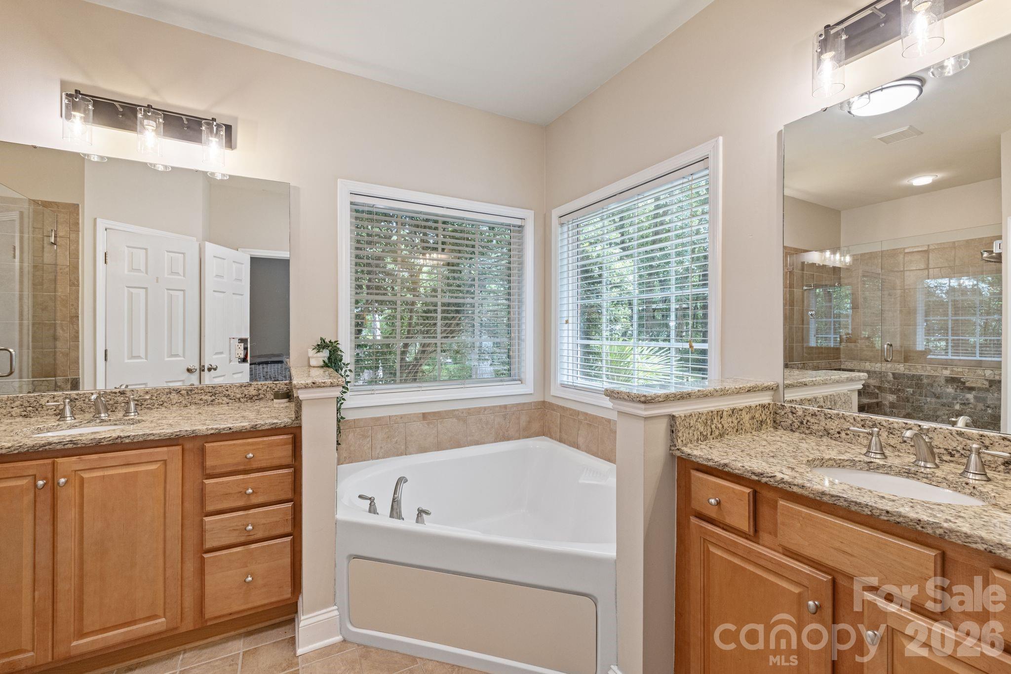 2818 Telefair Lane — Monroe