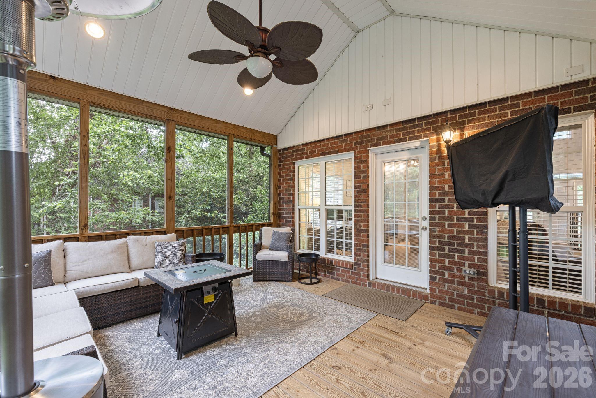 2818 Telefair Lane — Monroe