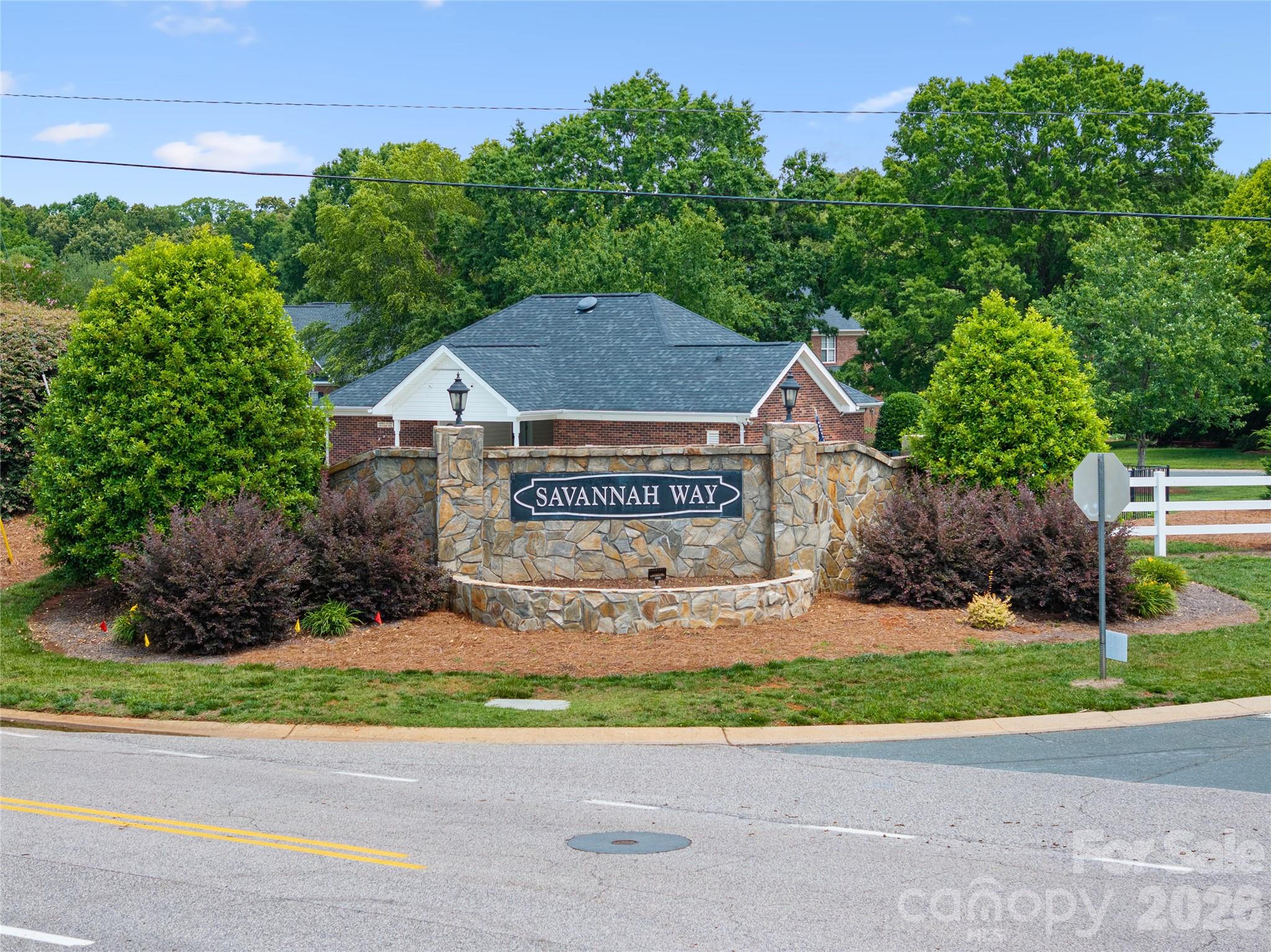 2818 Telefair Lane — Monroe