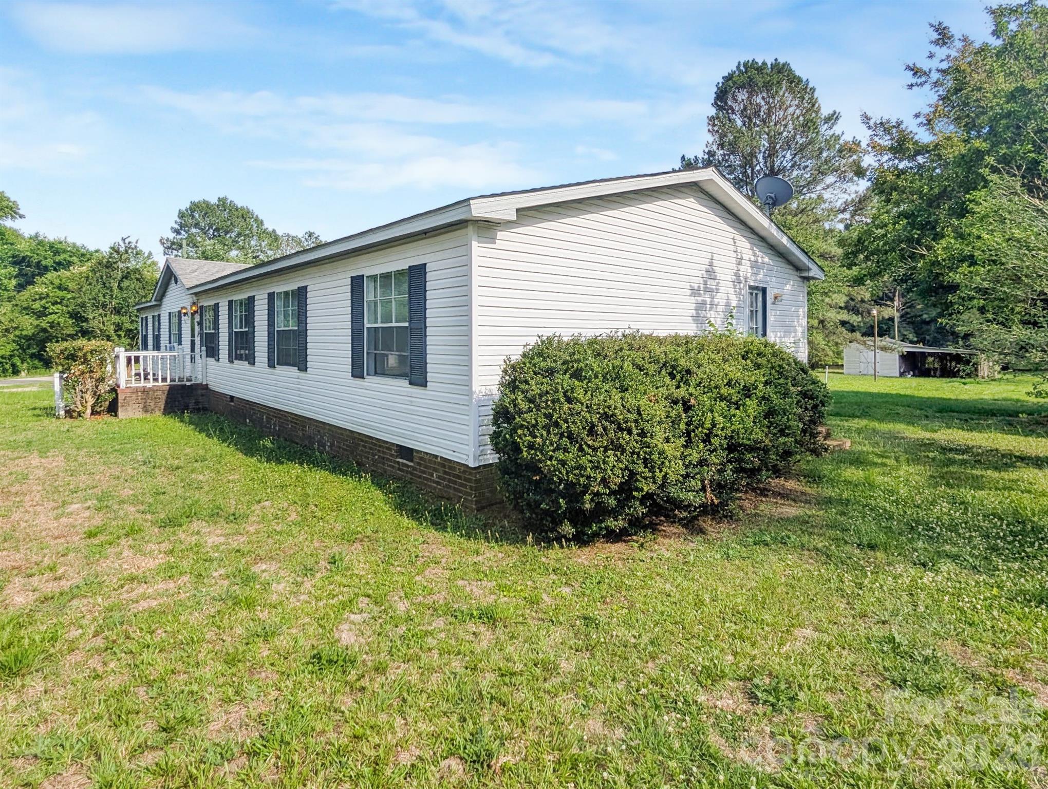 5151 Redman Road — Rocky Mount