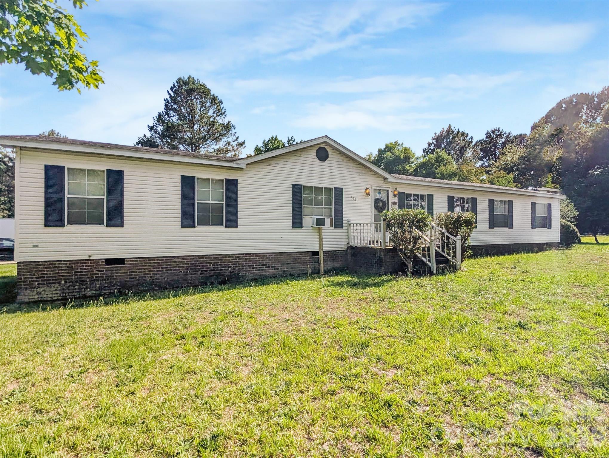 5151 Redman Road — Rocky Mount