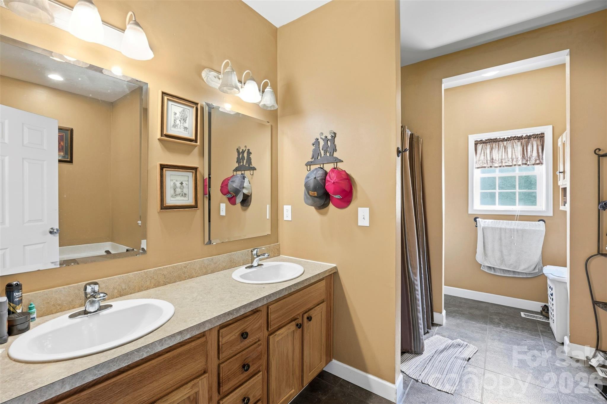 1581 Rhyne Road — Dallas