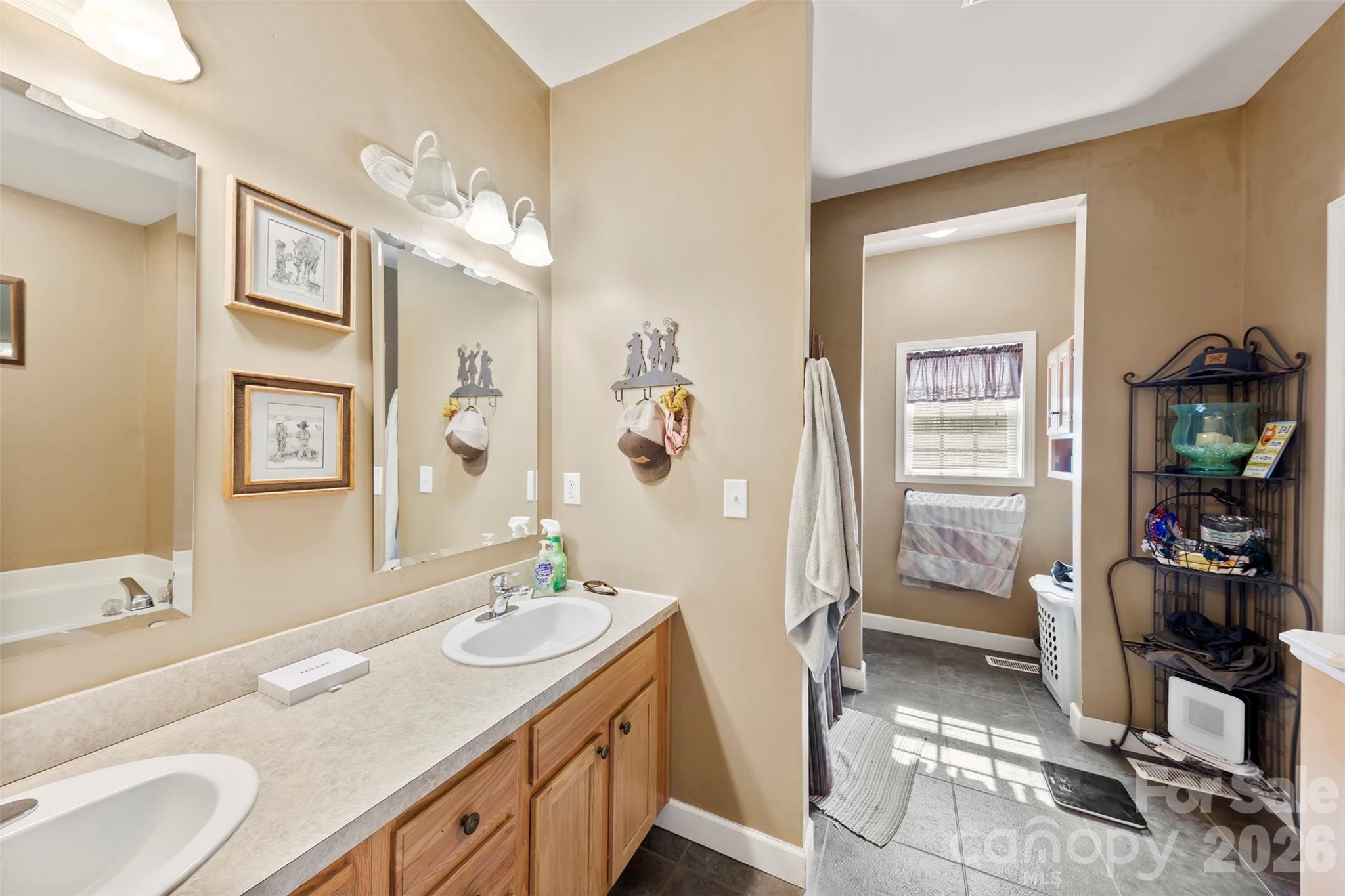 1581 Rhyne Road — Dallas