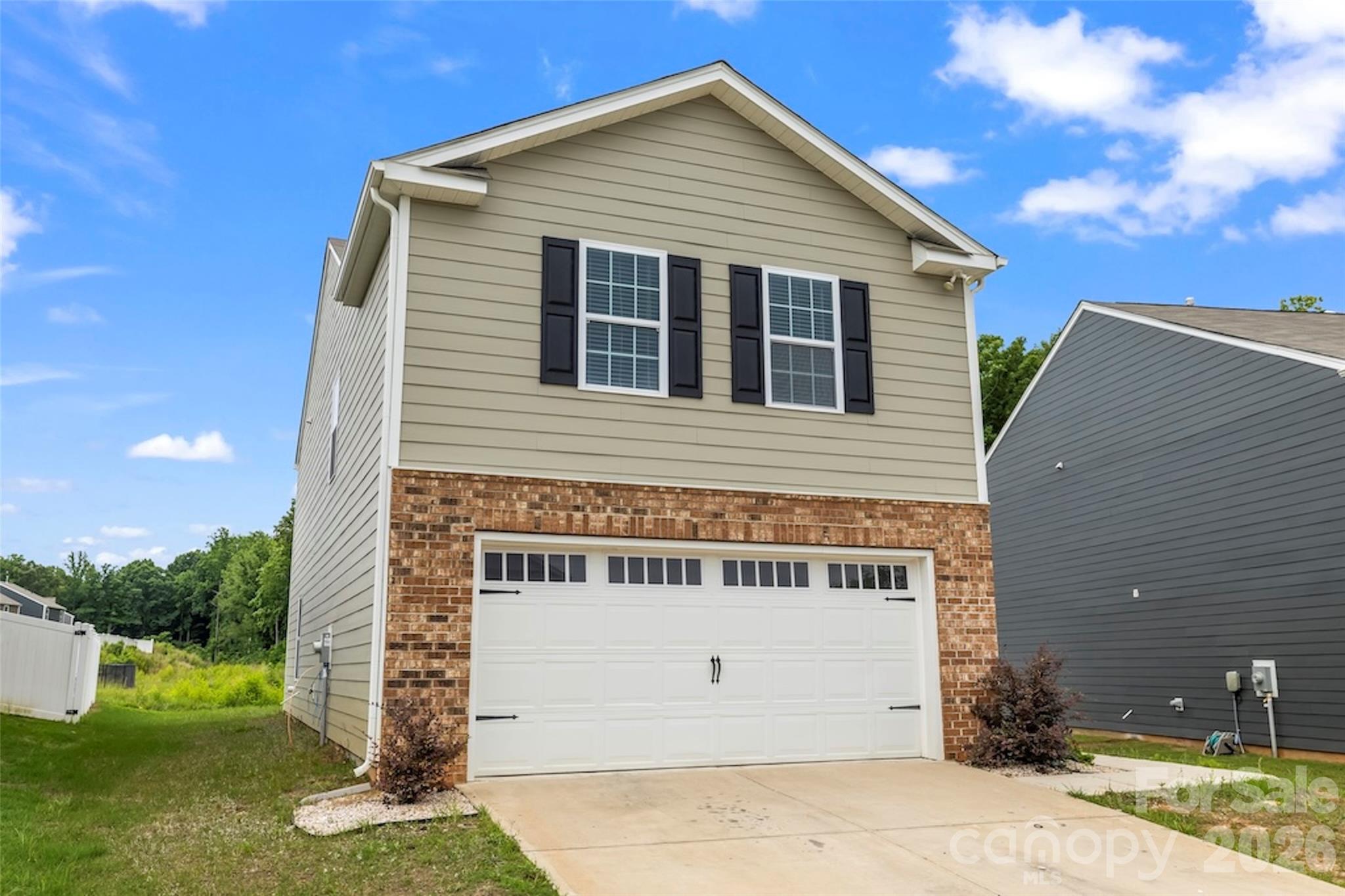 2270 Redstone Drive #23 — York