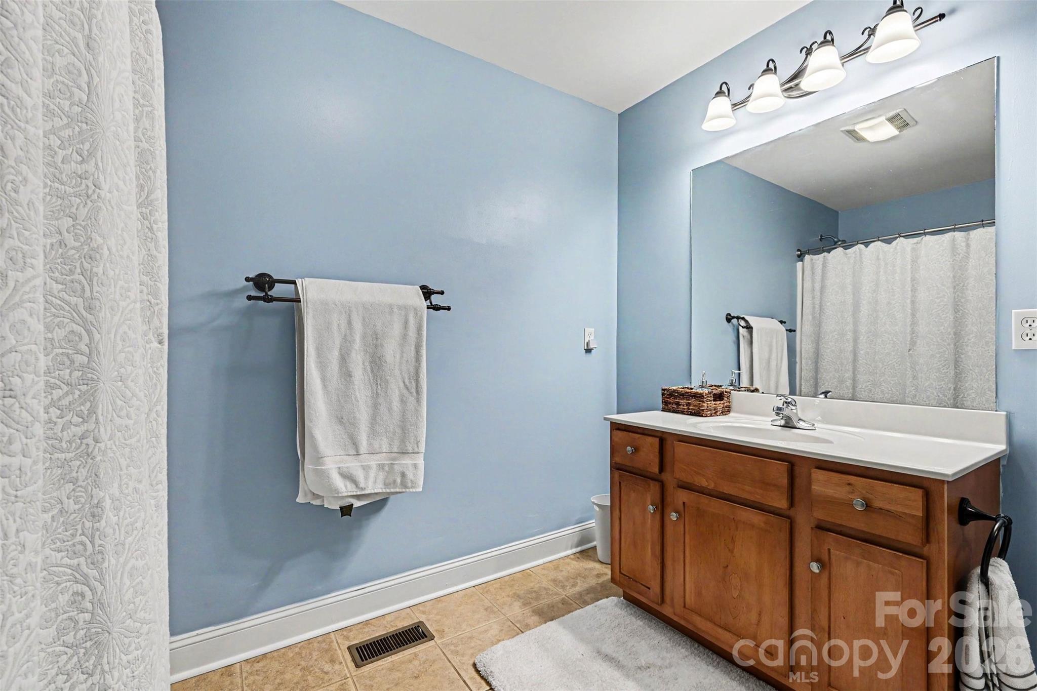 2720 Hill Top Drive — Salisbury