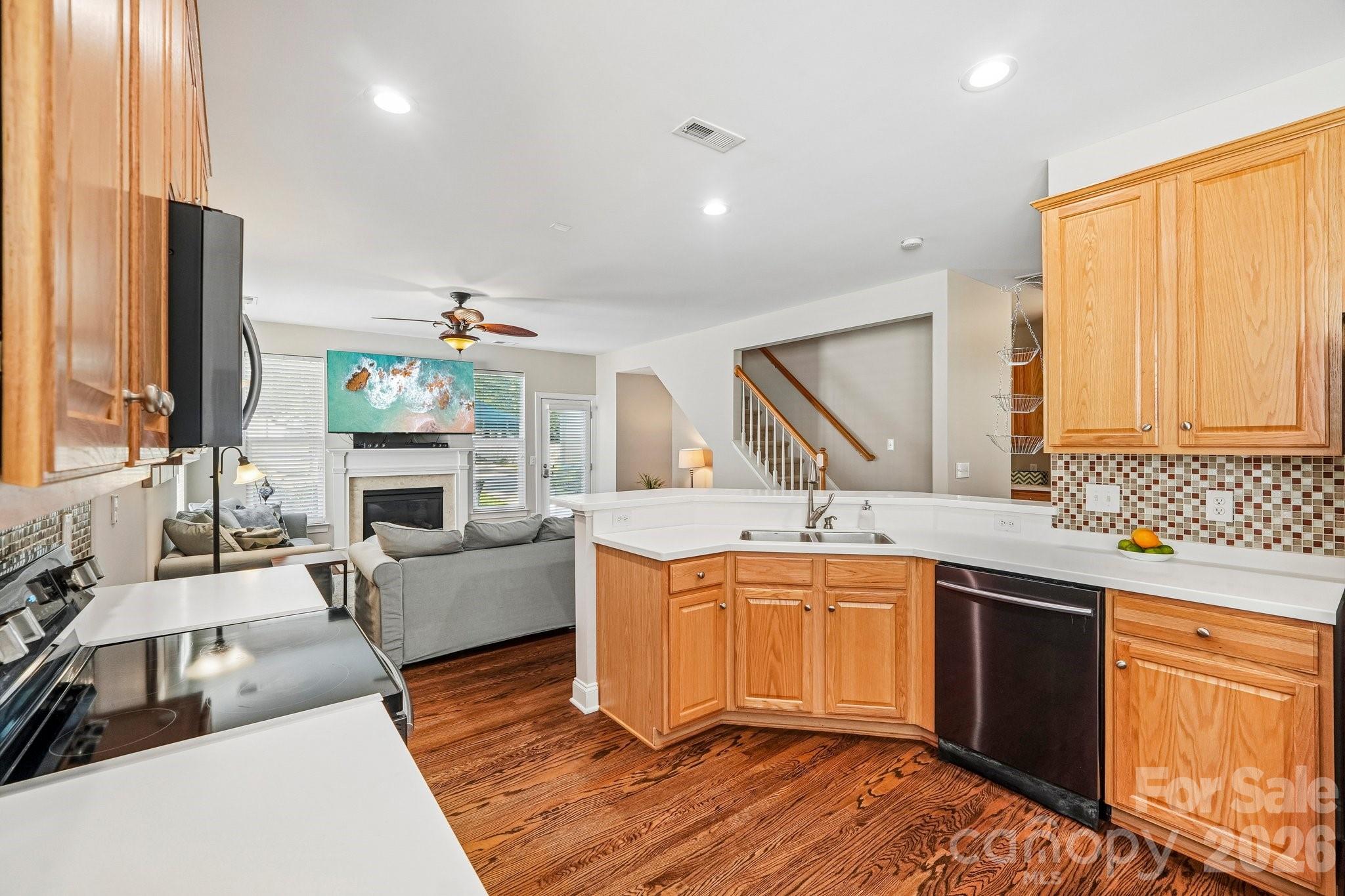 14914 Almondell Drive — Huntersville