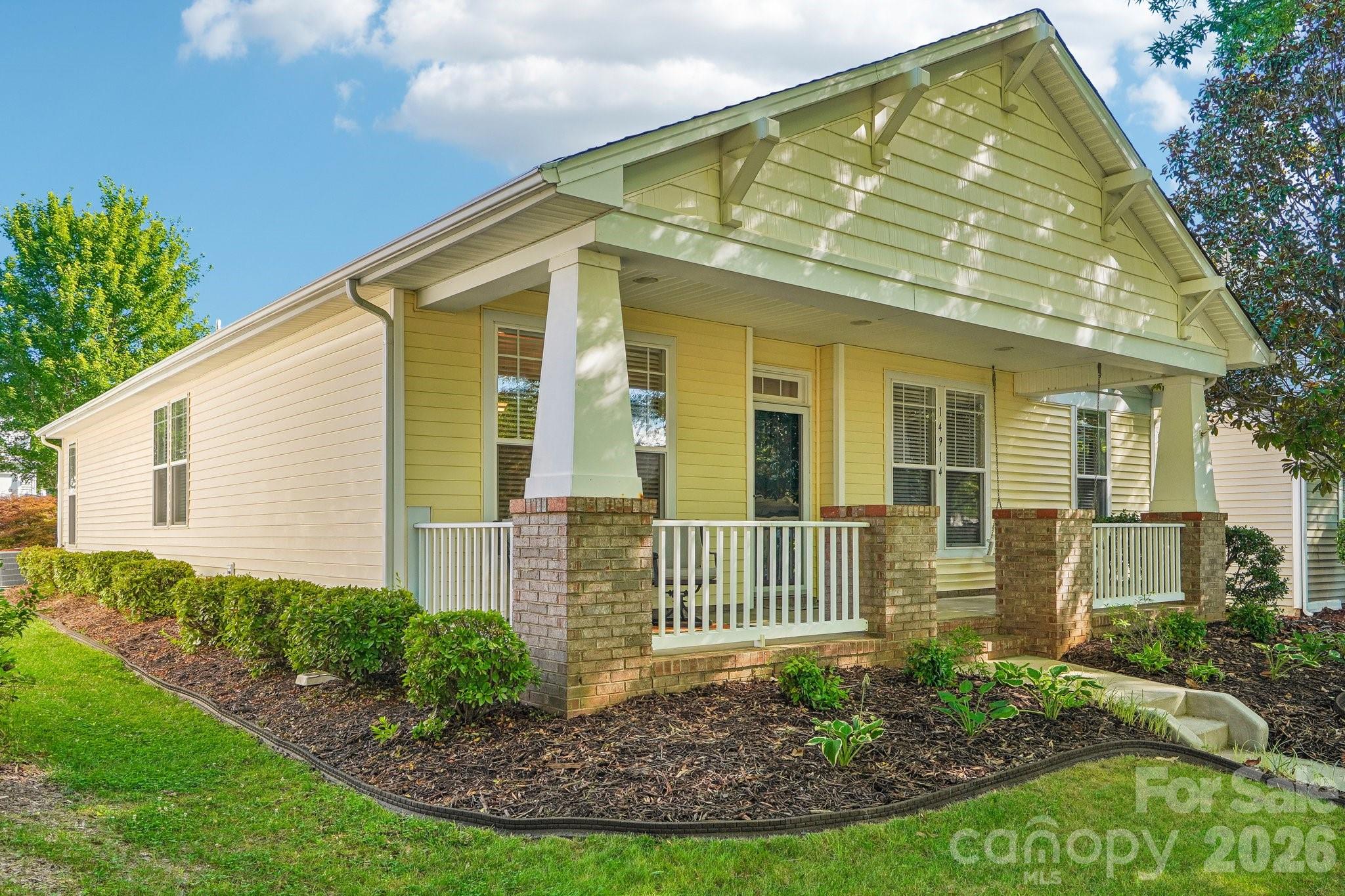 14914 Almondell Drive — Huntersville