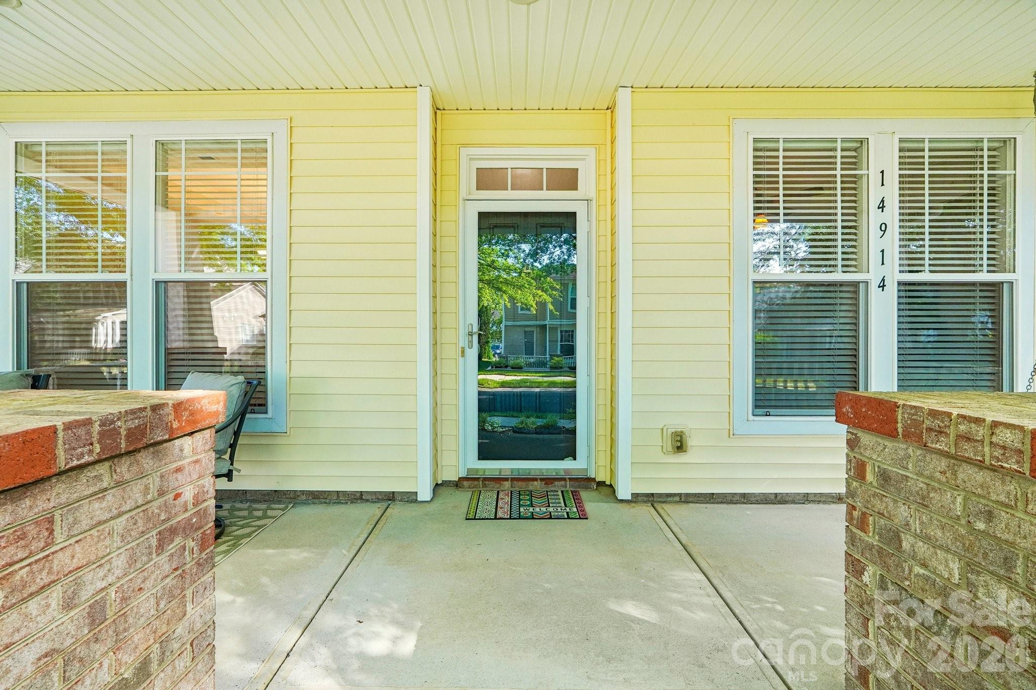 14914 Almondell Drive — Huntersville