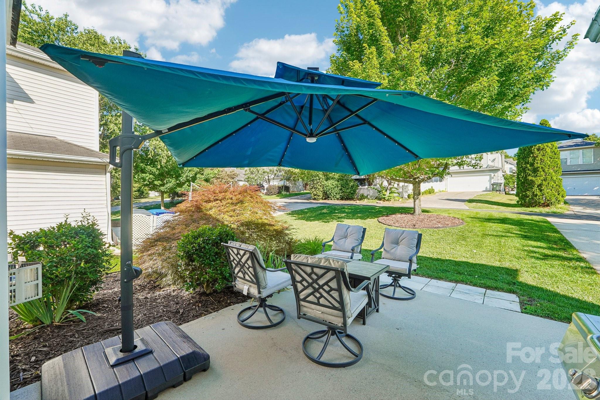 14914 Almondell Drive — Huntersville