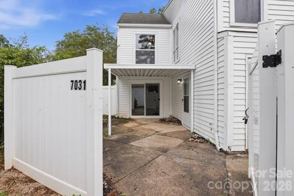 7031 Stonington Lane — Charlotte