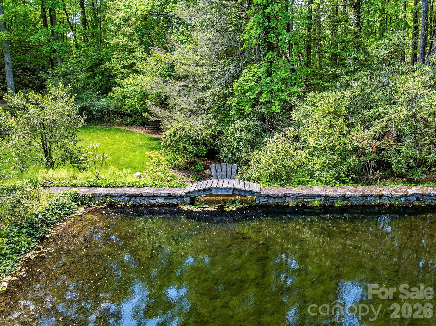 1213 Bull Pen Road — Cashiers