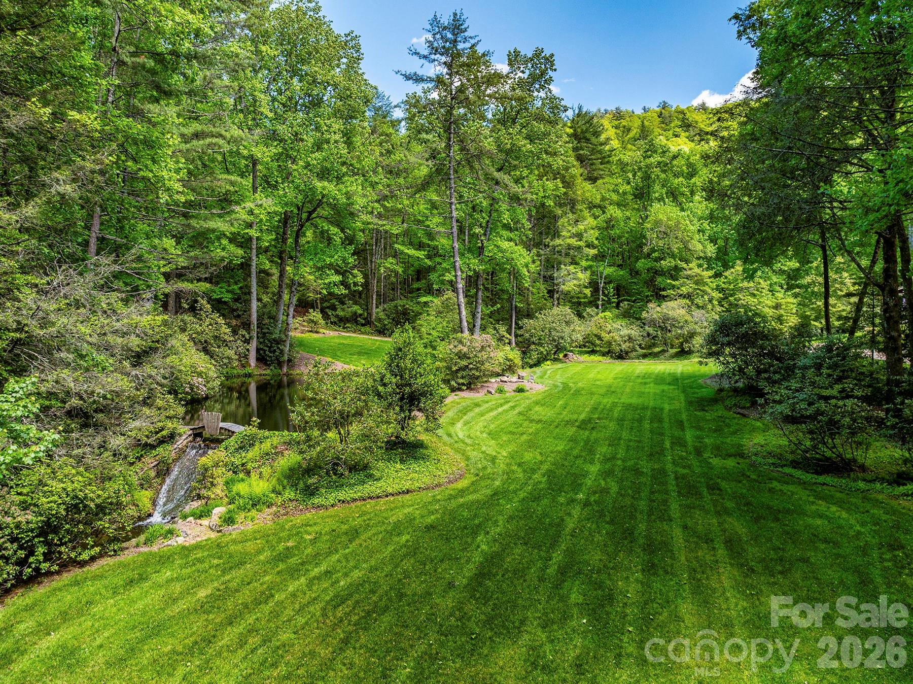 1213 Bull Pen Road — Cashiers