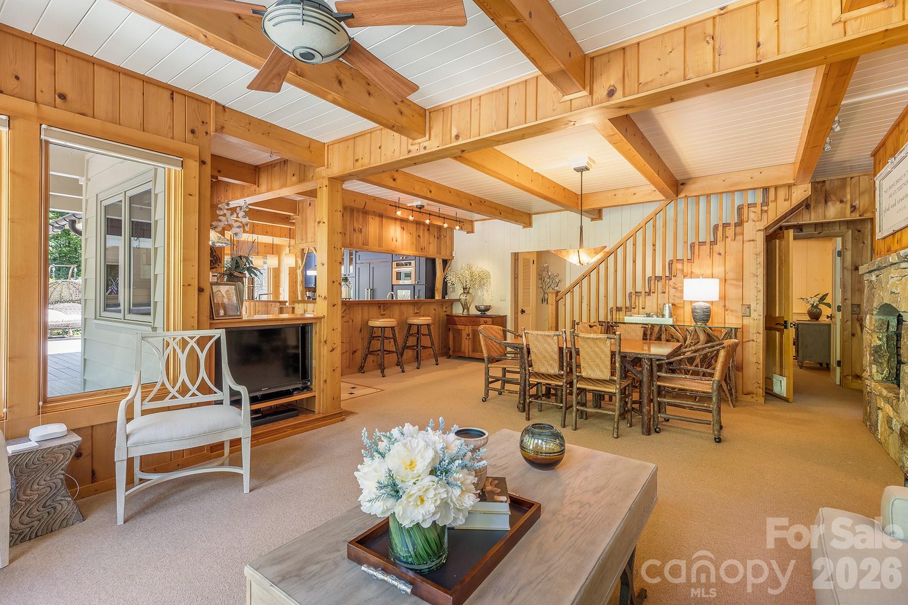 1213 Bull Pen Road — Cashiers