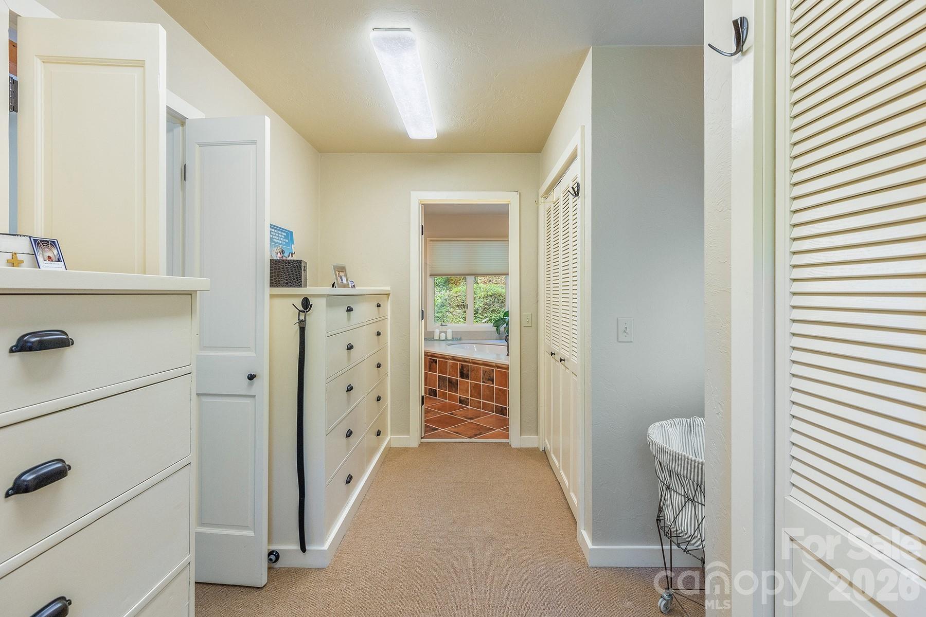 1213 Bull Pen Road — Cashiers