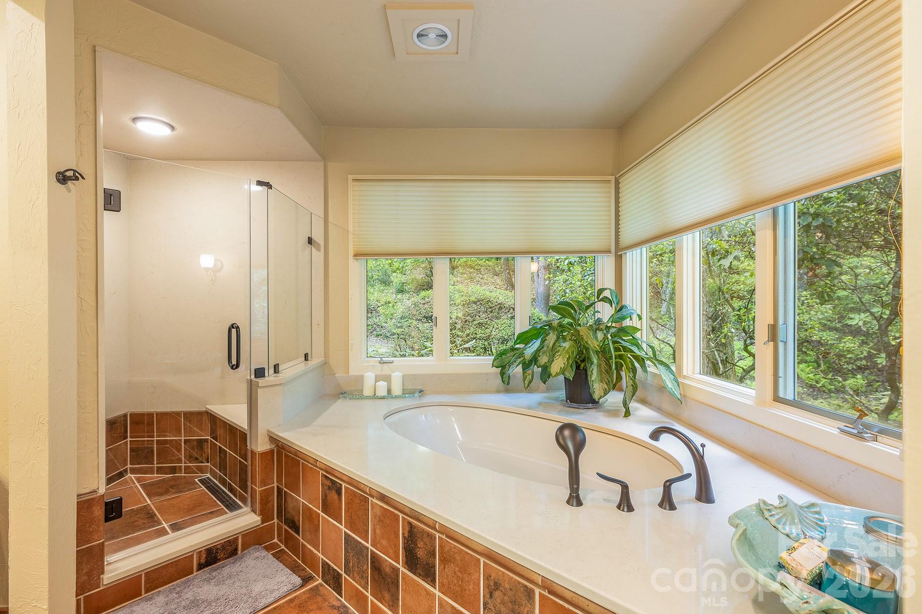 1213 Bull Pen Road — Cashiers