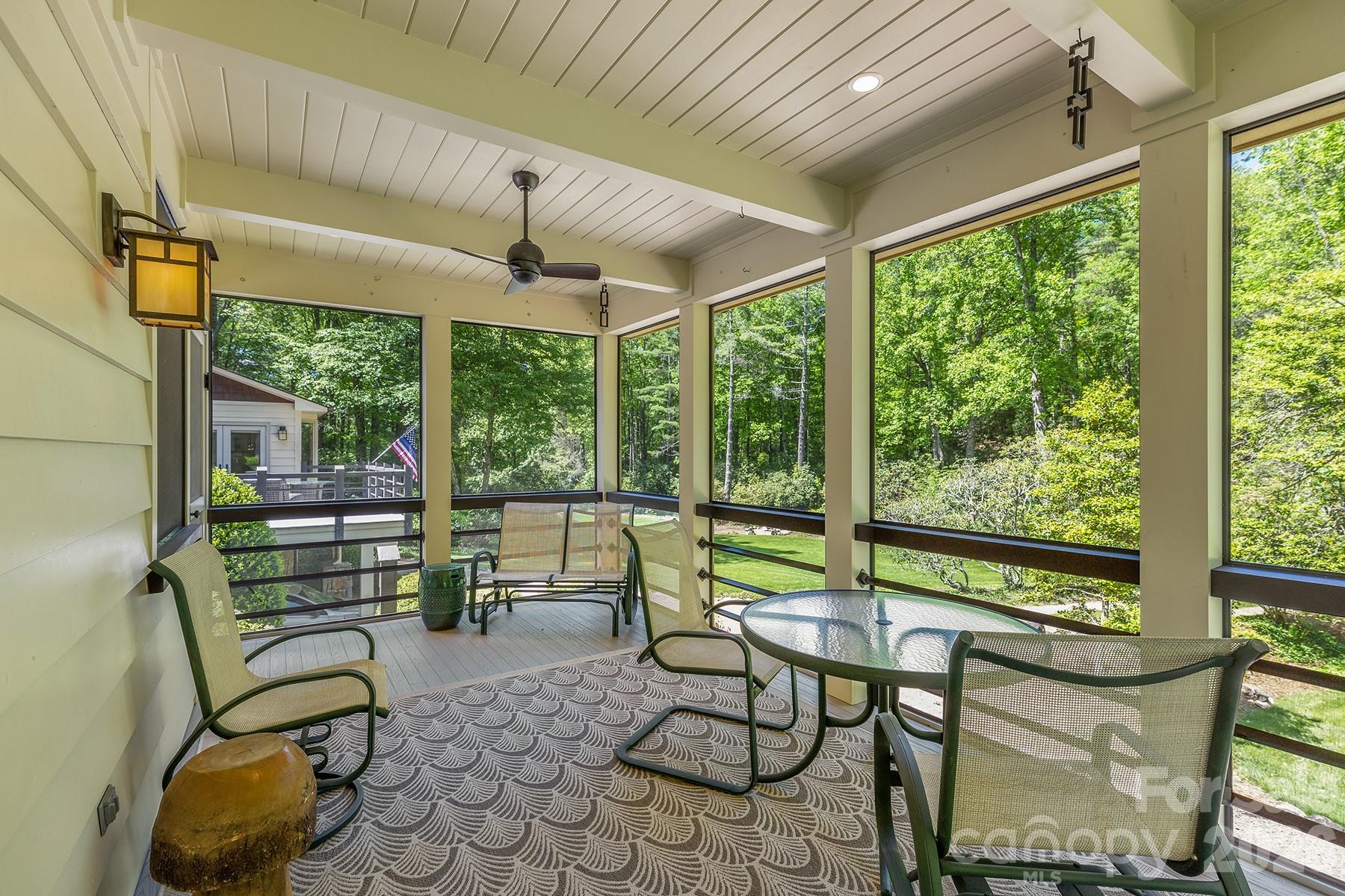 1213 Bull Pen Road — Cashiers