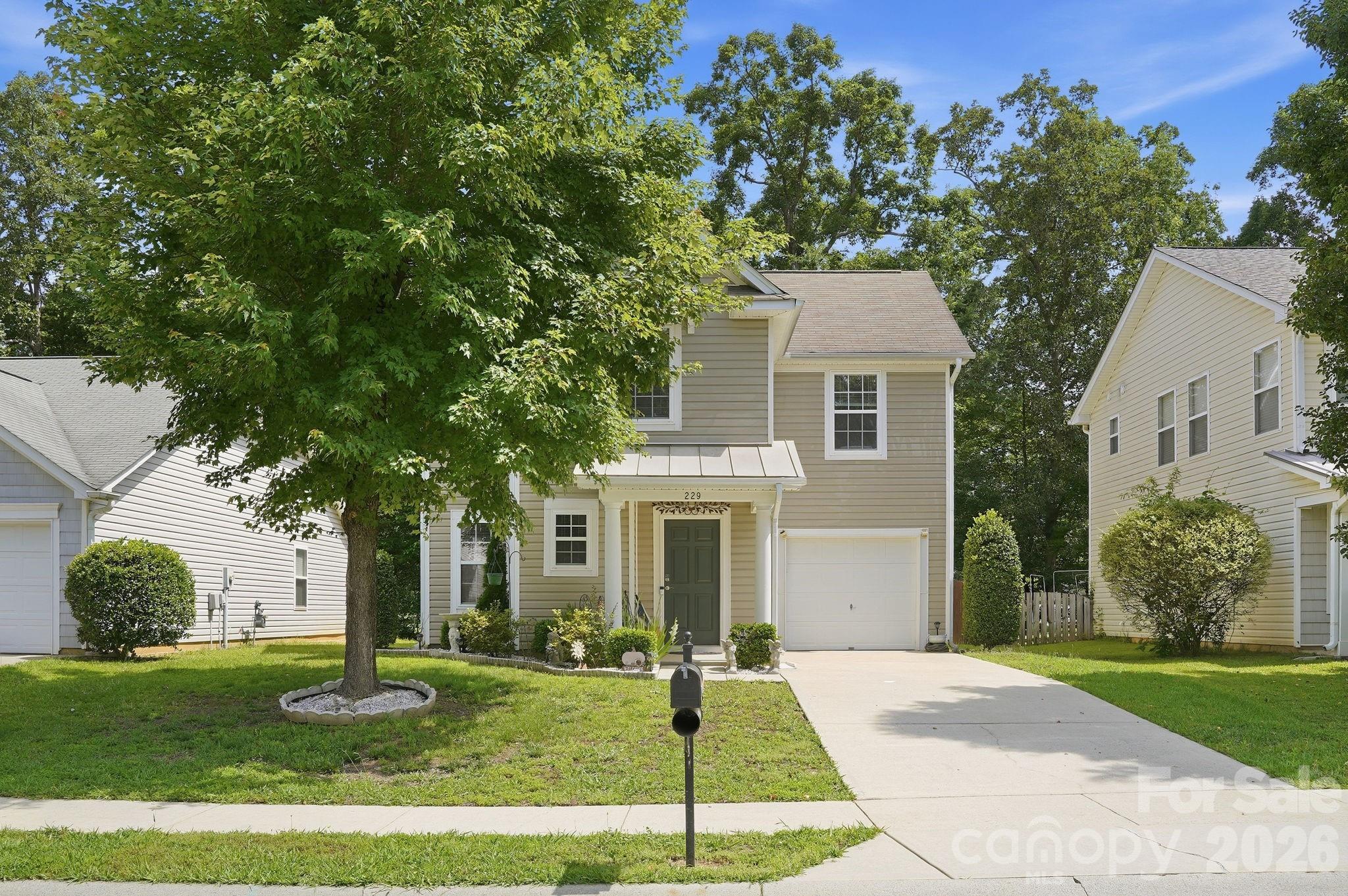 229 Waterlemon Way — Monroe