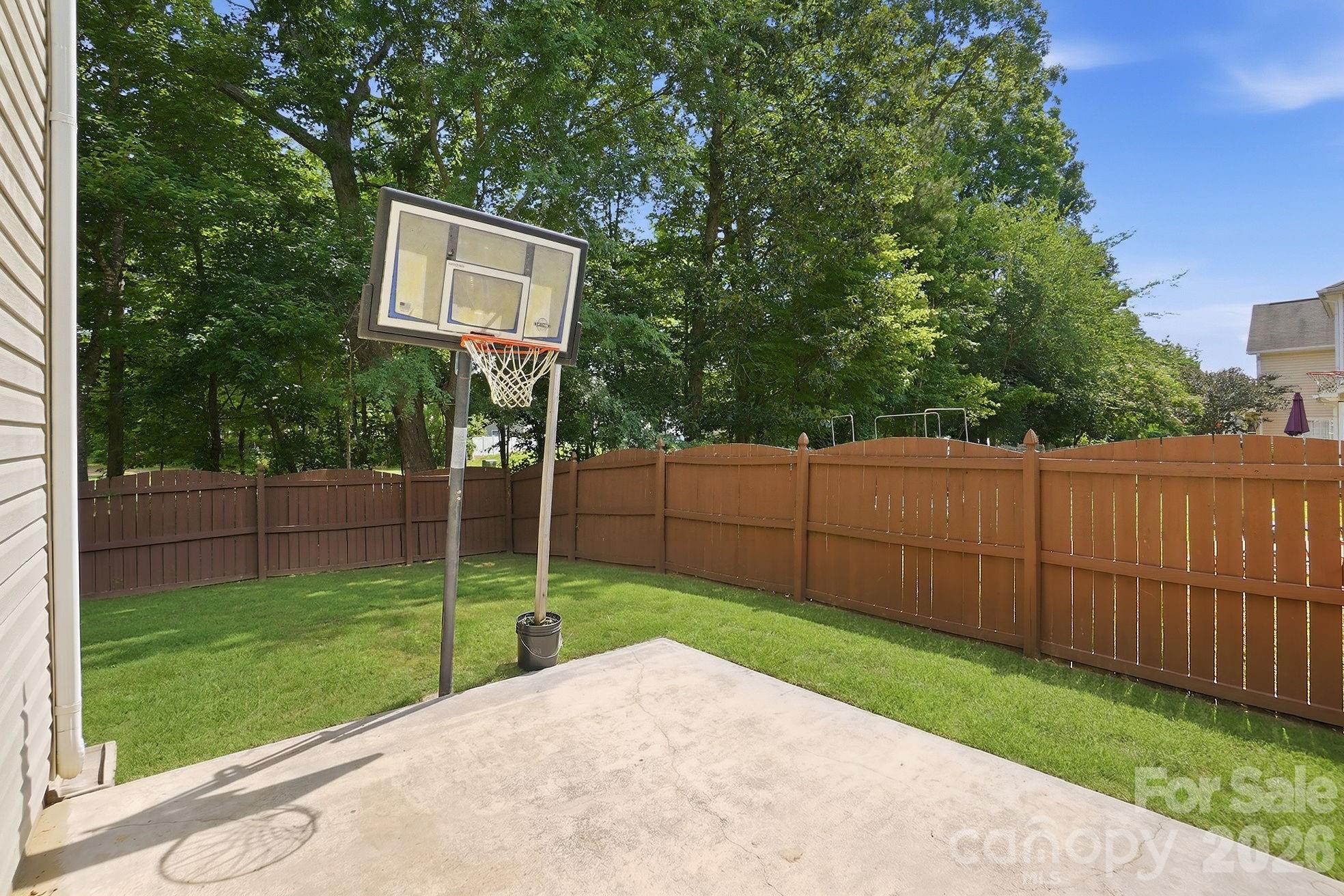 229 Waterlemon Way — Monroe