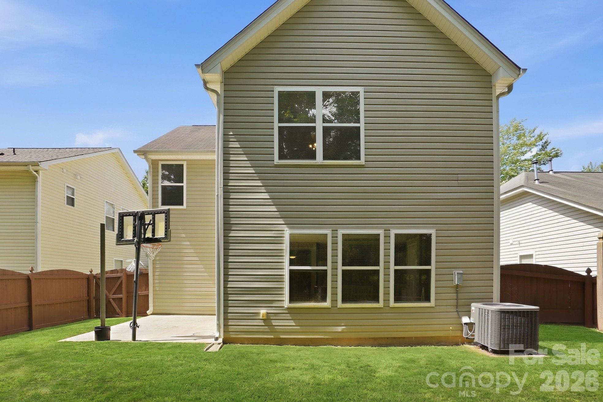 229 Waterlemon Way — Monroe