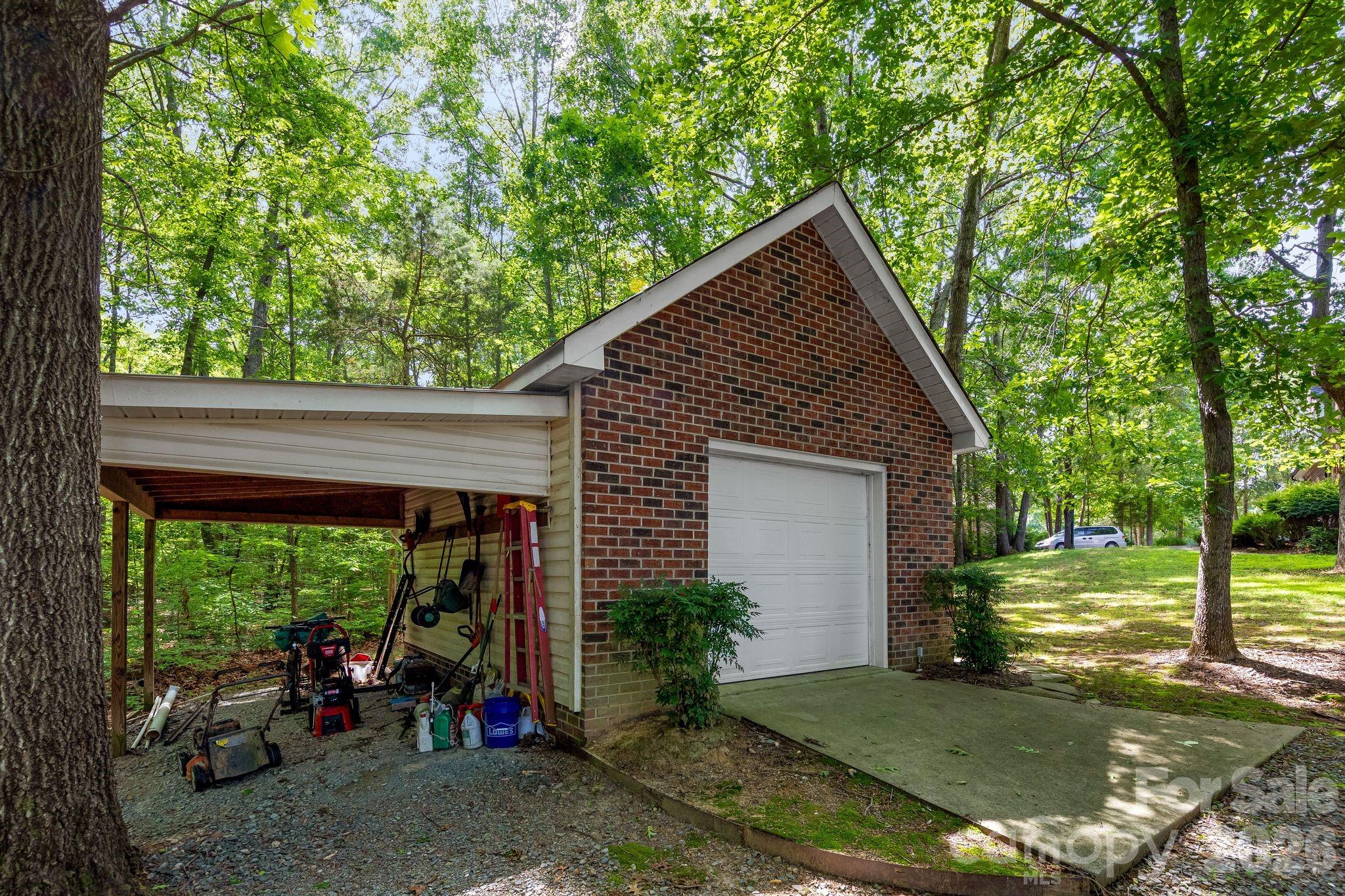 3146 Beaver Dam Drive — Monroe