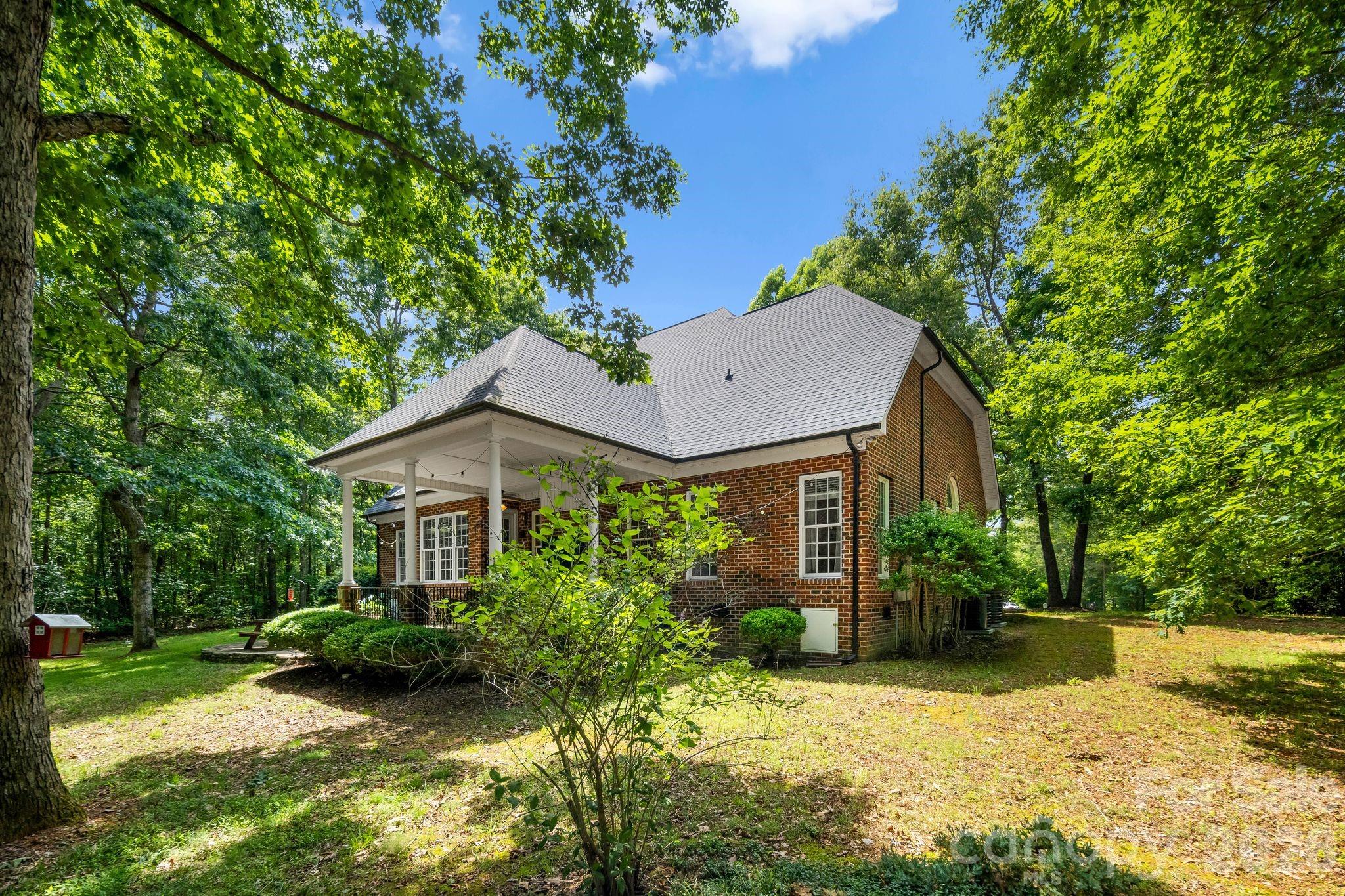 3146 Beaver Dam Drive — Monroe