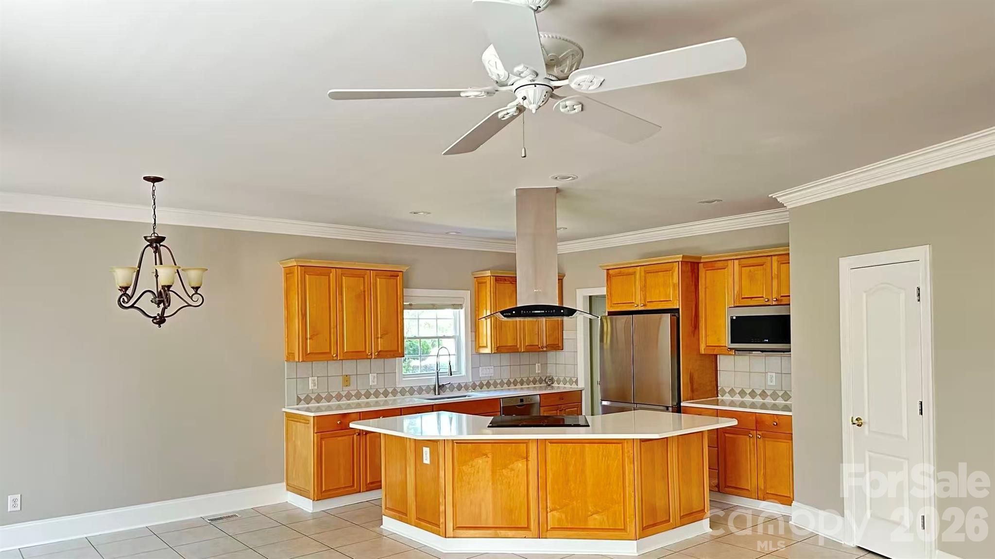 9220 Holly Hill Farm Road — Charlotte