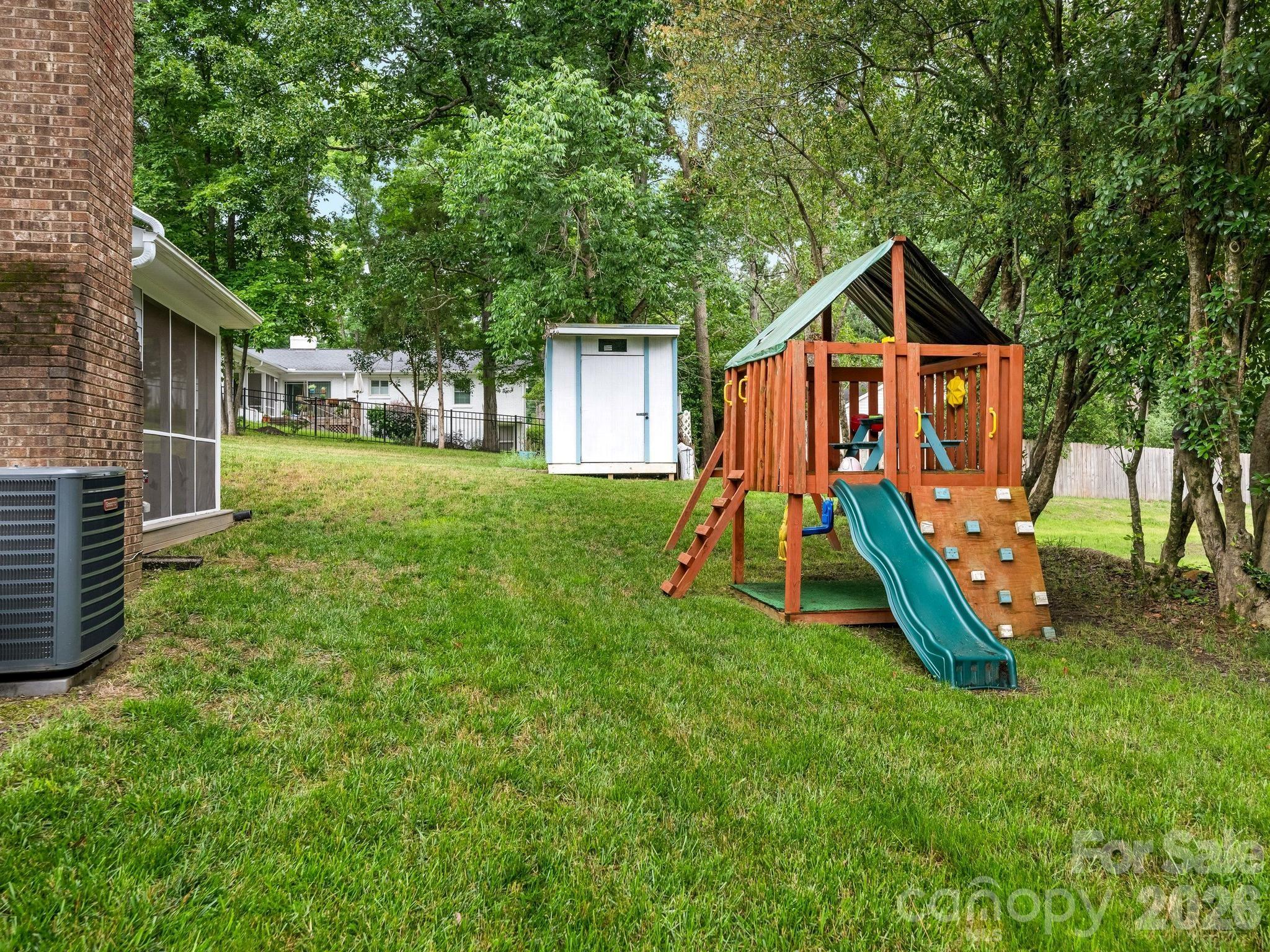 6801 Rollingridge Drive — Charlotte