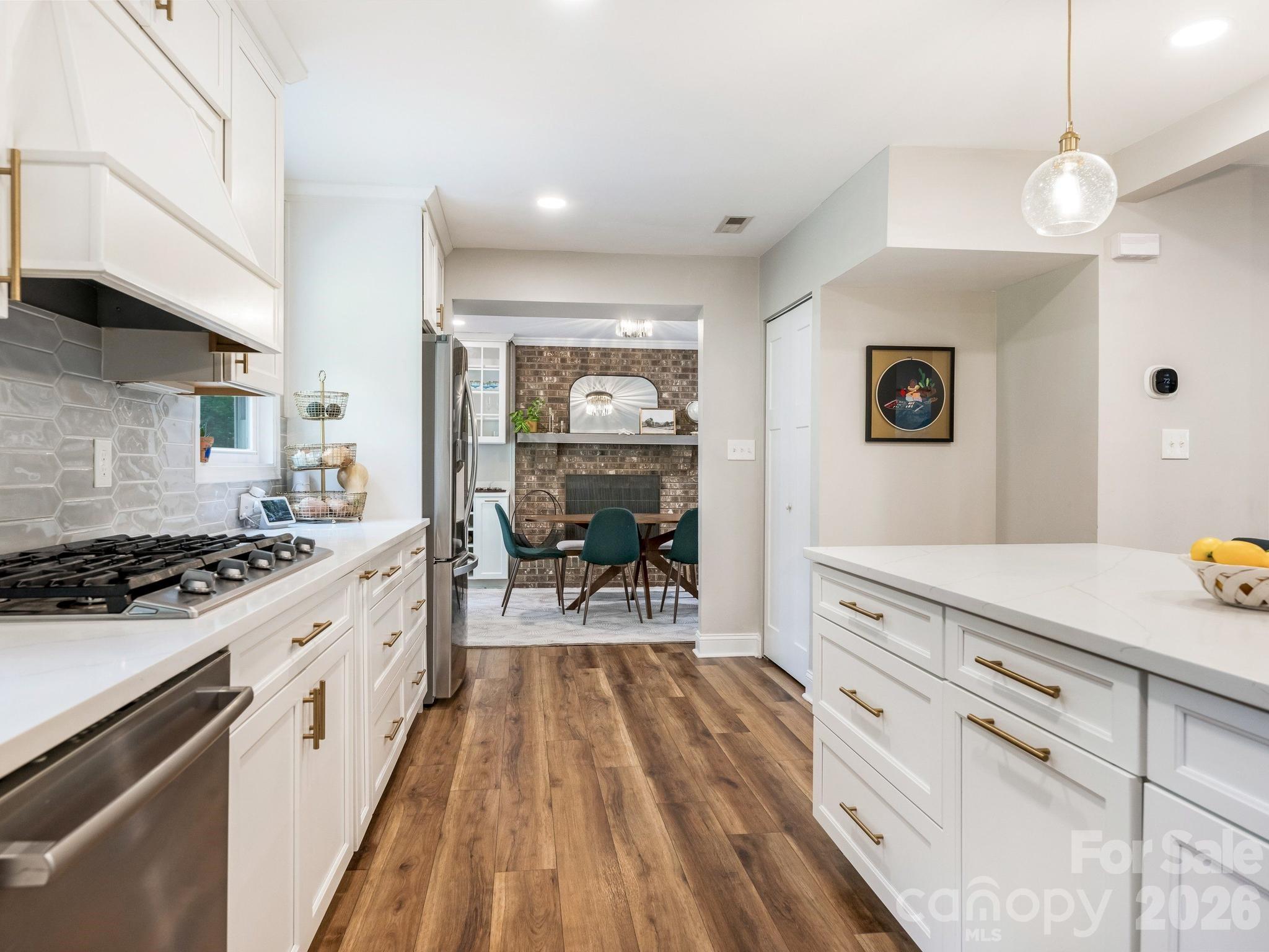 6801 Rollingridge Drive — Charlotte