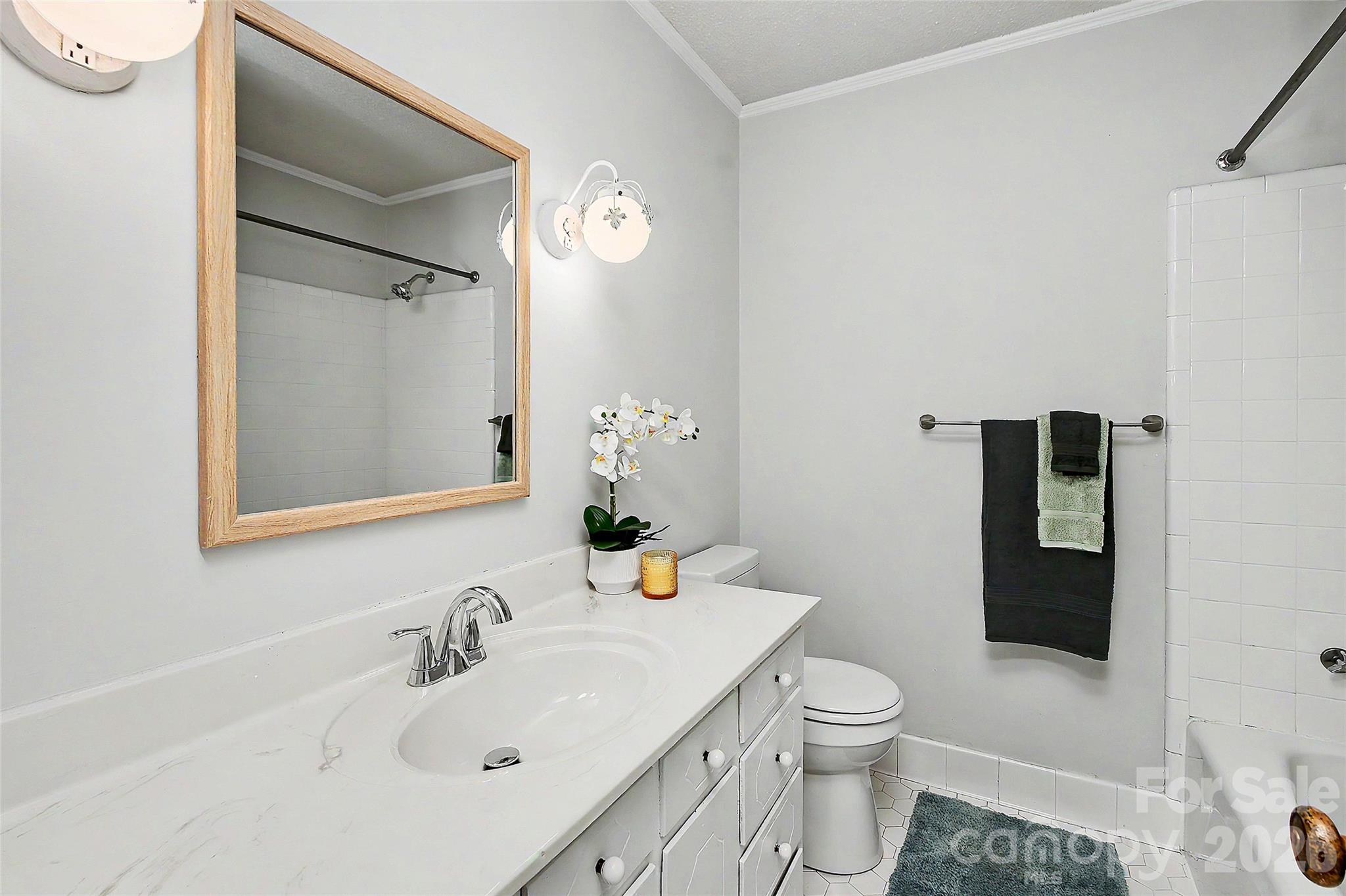 5026 Kittredge Road — Mint Hill