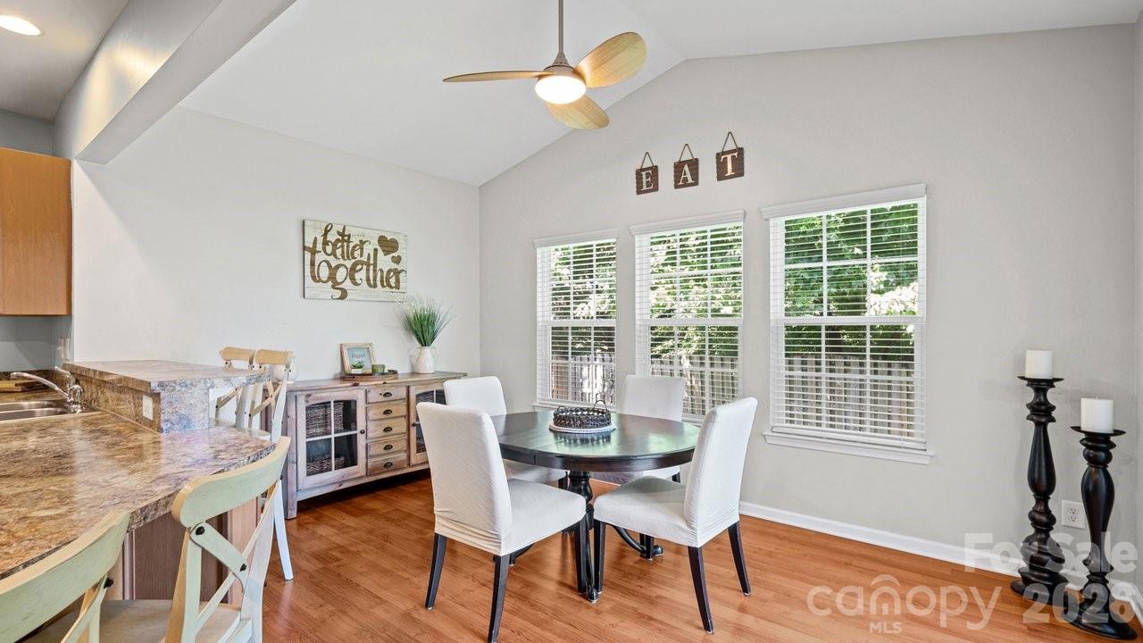 208 Glenn Allen Road — Mooresville