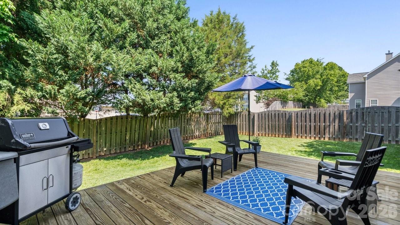 208 Glenn Allen Road — Mooresville