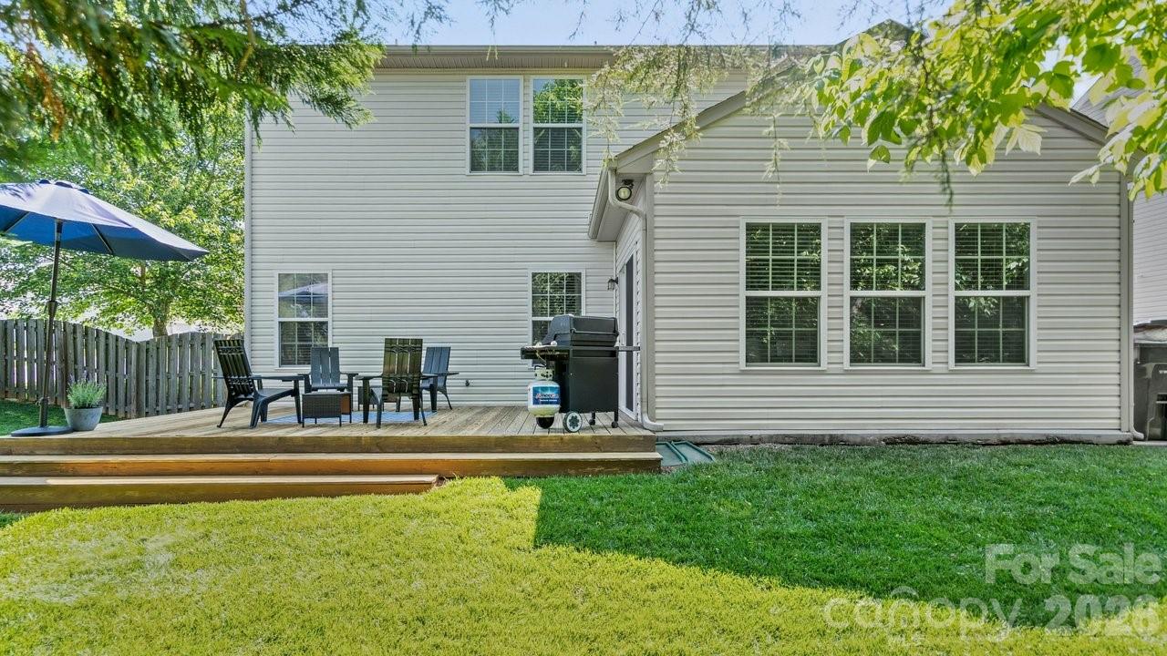 208 Glenn Allen Road — Mooresville