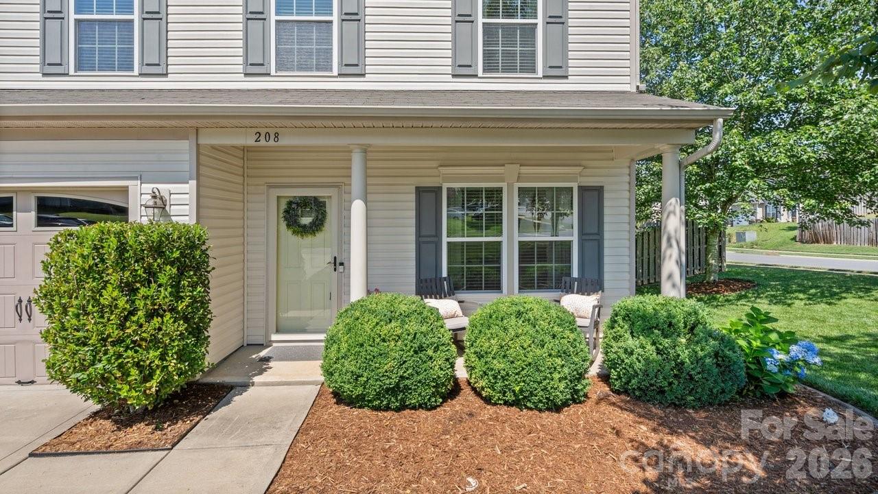 208 Glenn Allen Road — Mooresville