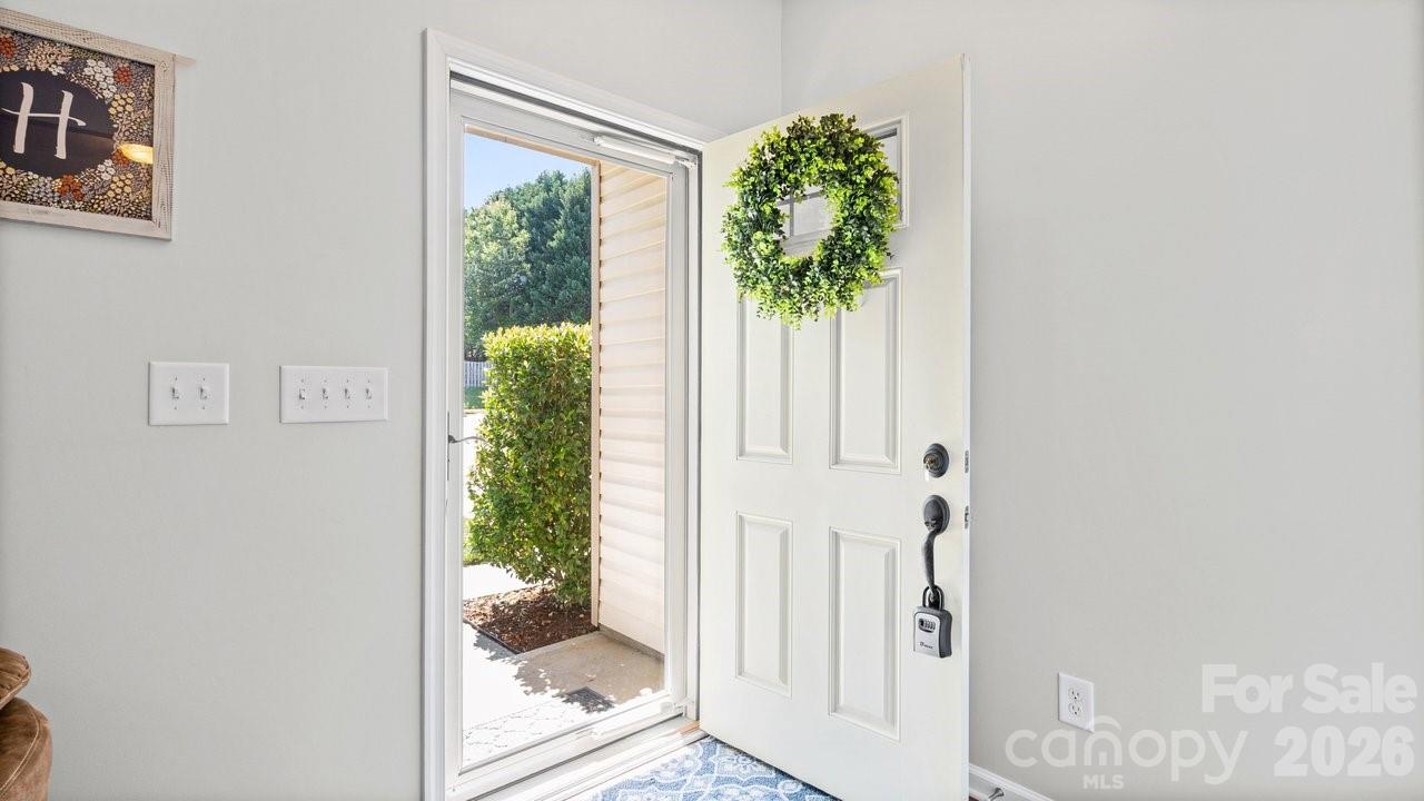 208 Glenn Allen Road — Mooresville