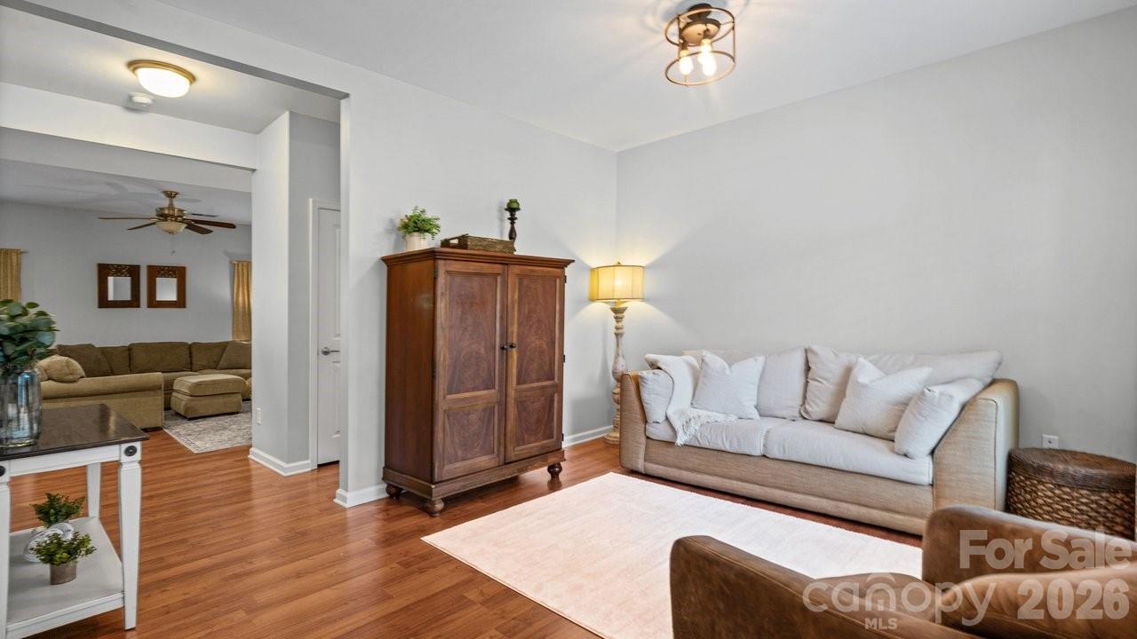 208 Glenn Allen Road — Mooresville