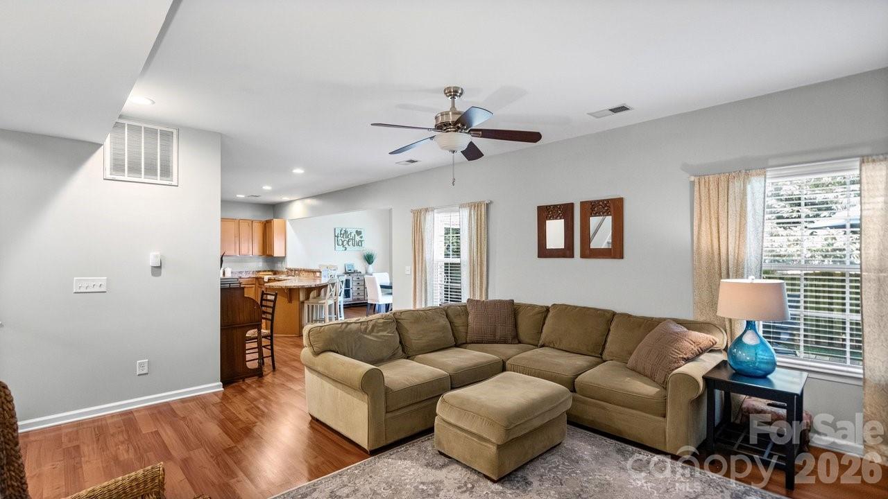 208 Glenn Allen Road — Mooresville