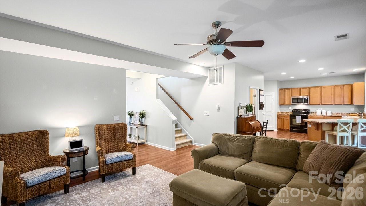 208 Glenn Allen Road — Mooresville