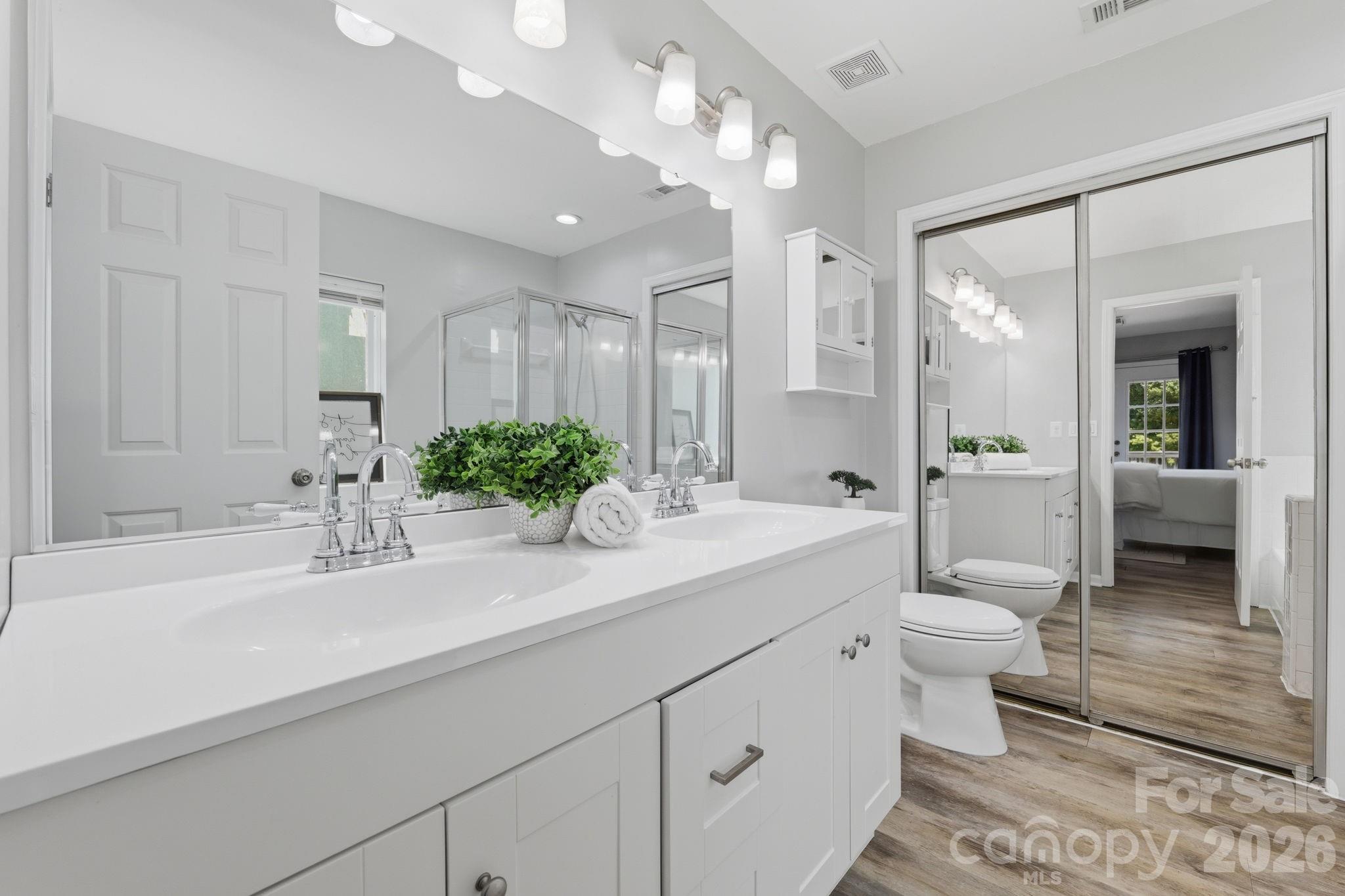 13501 Krislyn Woods Place — Charlotte