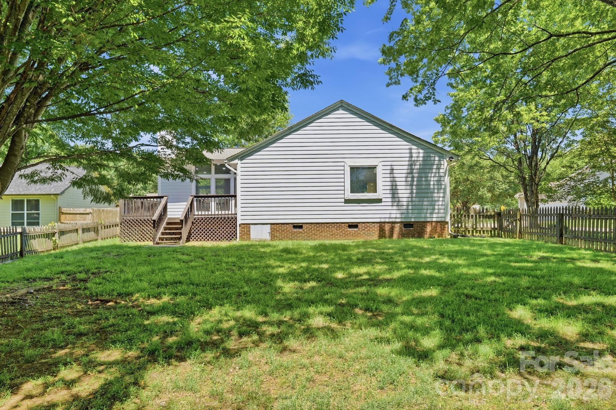 13501 Krislyn Woods Place — Charlotte