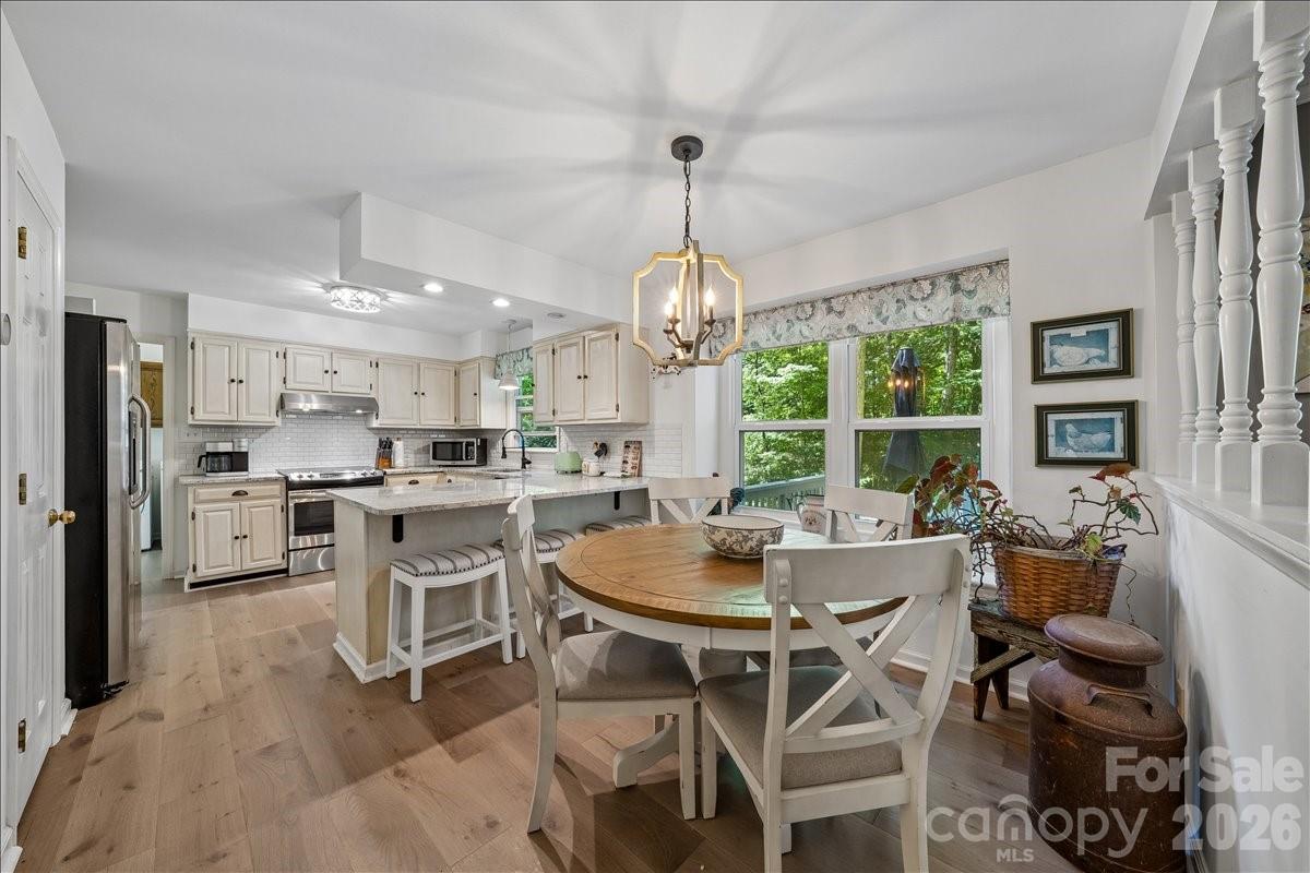 14004 Maple Hollow Lane — Mint Hill