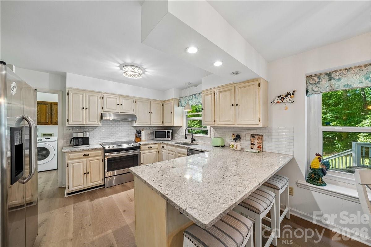 14004 Maple Hollow Lane — Mint Hill