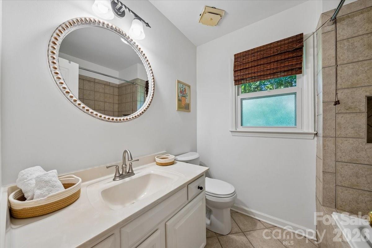14004 Maple Hollow Lane — Mint Hill