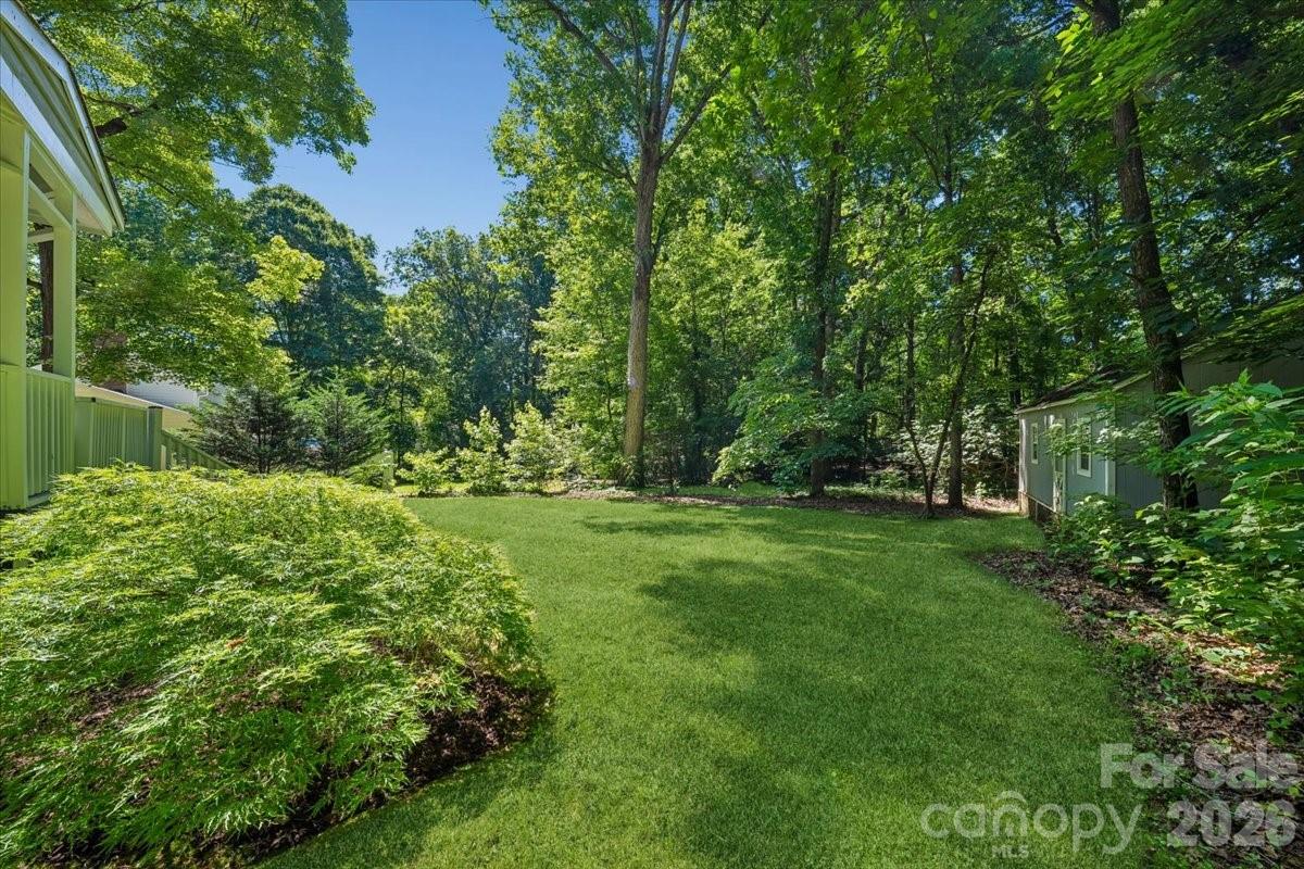 14004 Maple Hollow Lane — Mint Hill