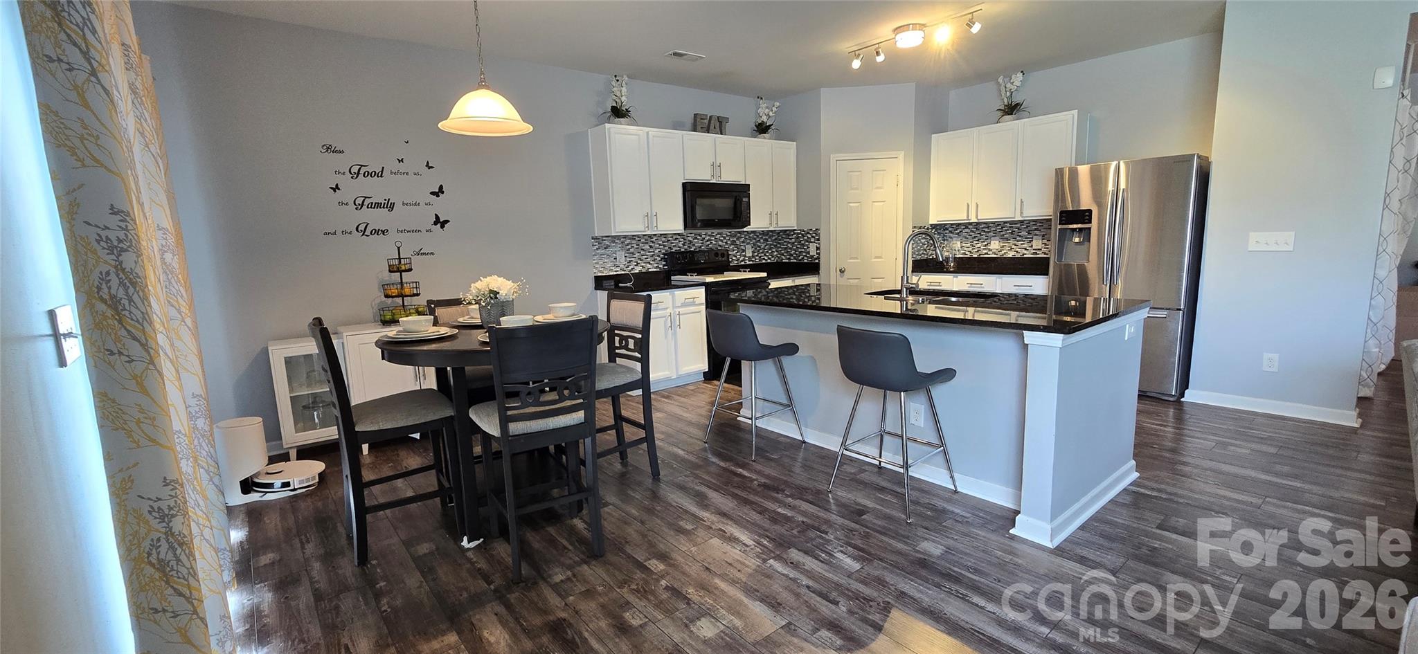 10119 Green Grass Road — Charlotte