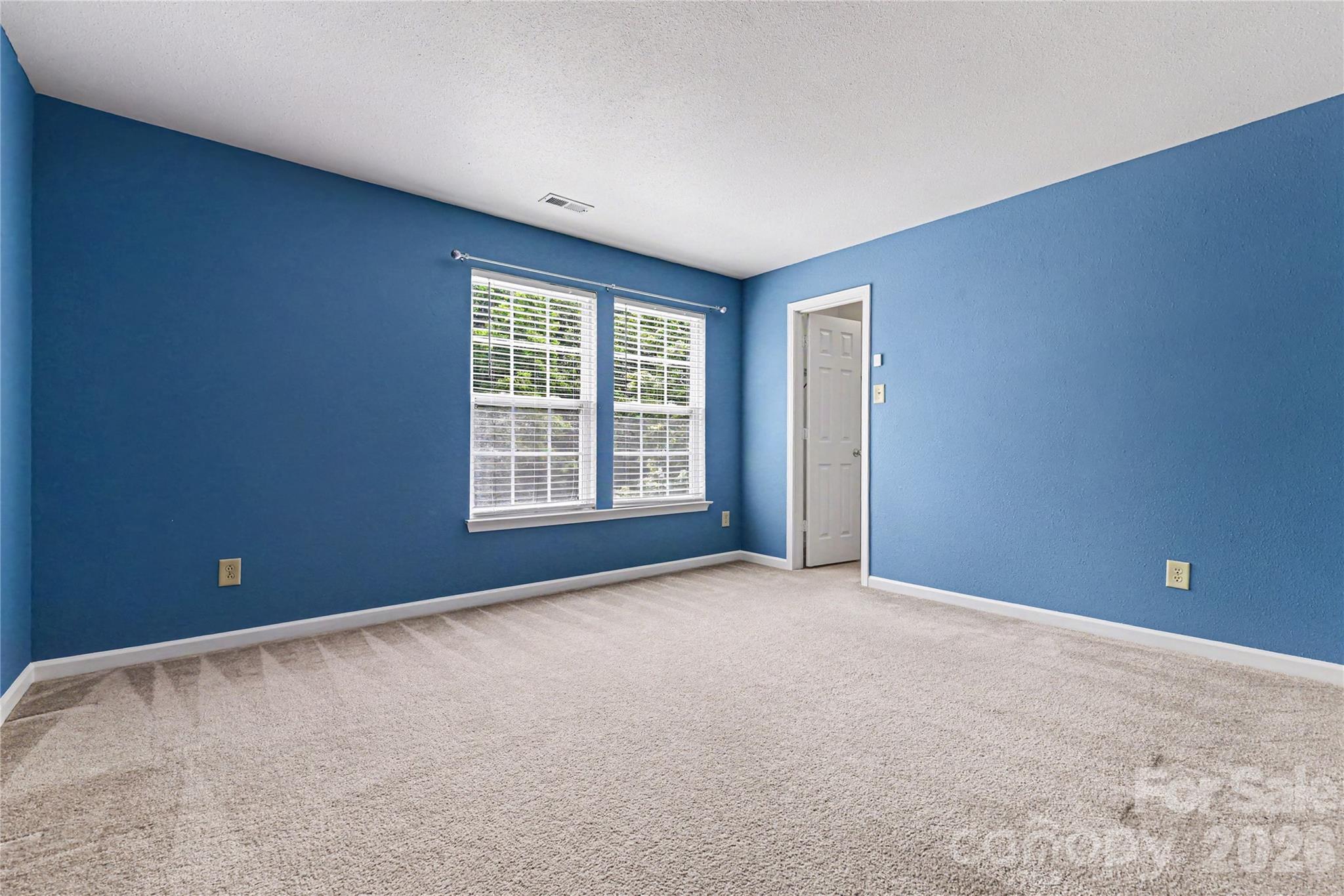 3800 Shasta Circle — Clover
