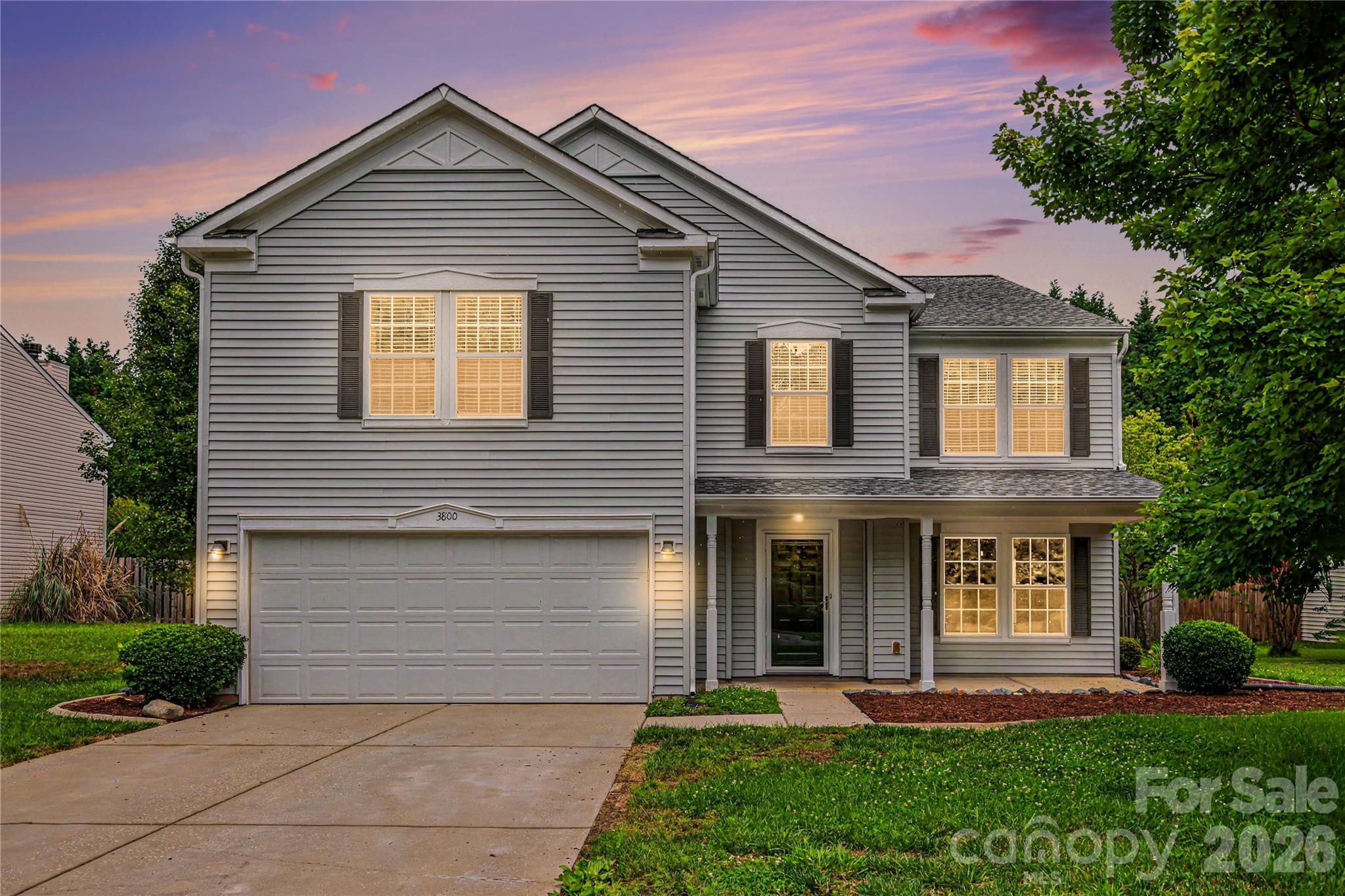 3800 Shasta Circle — Clover
