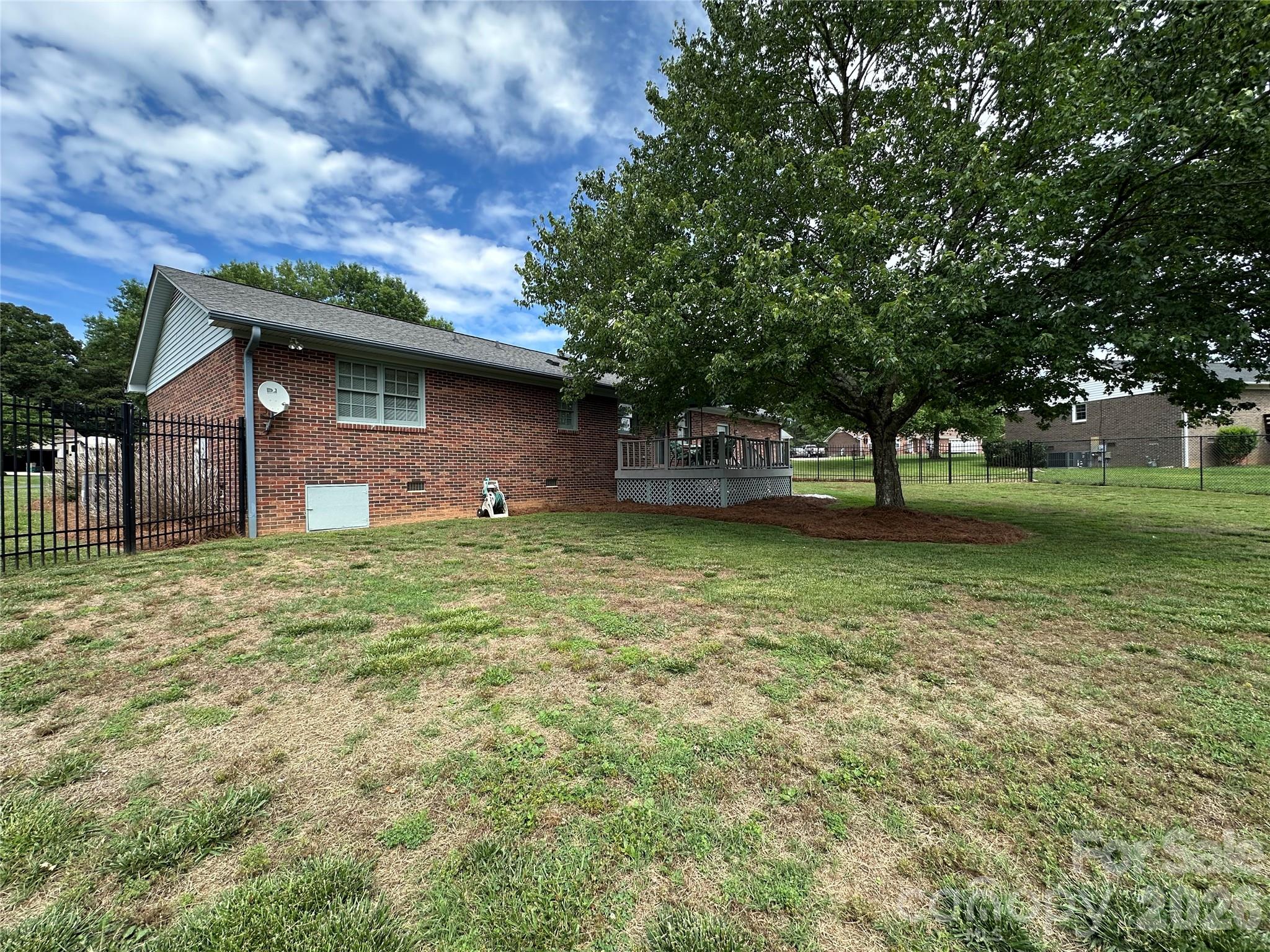 5525 Randolph Road — Kannapolis