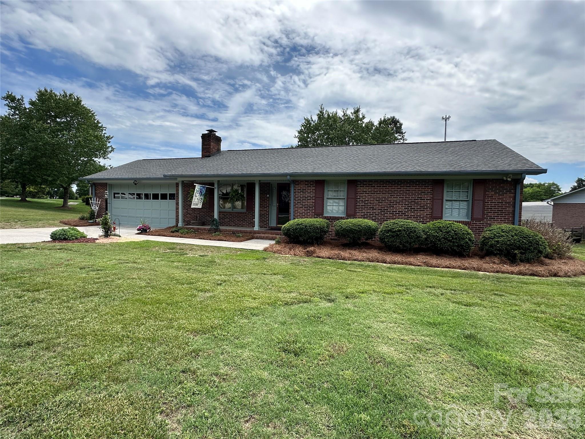 5525 Randolph Road — Kannapolis